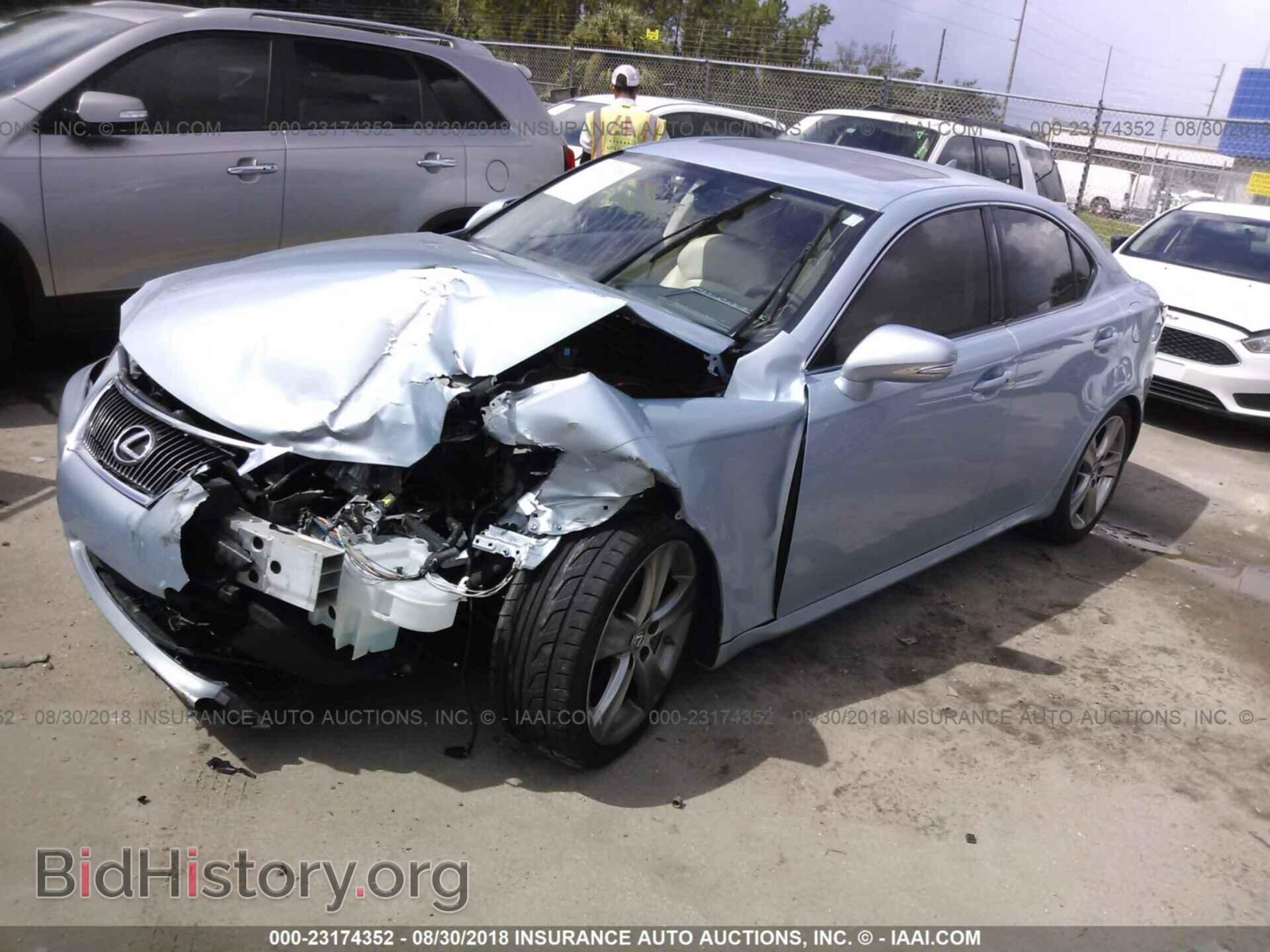 2013 Lexus Is - VIN: JTHBF5C25D5187745 - Фото 2