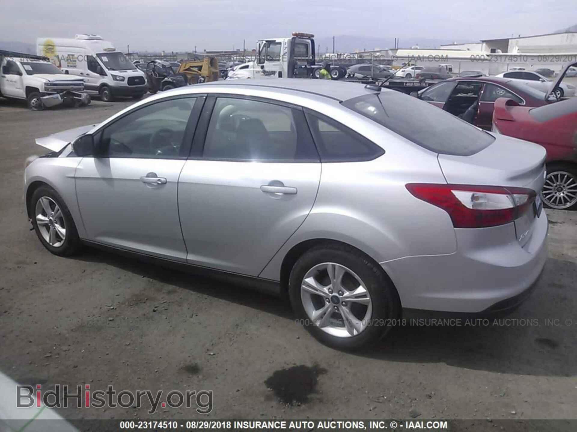 2013 Ford Focus - VIN: 1FADP3F22DL191129 - Photo 3