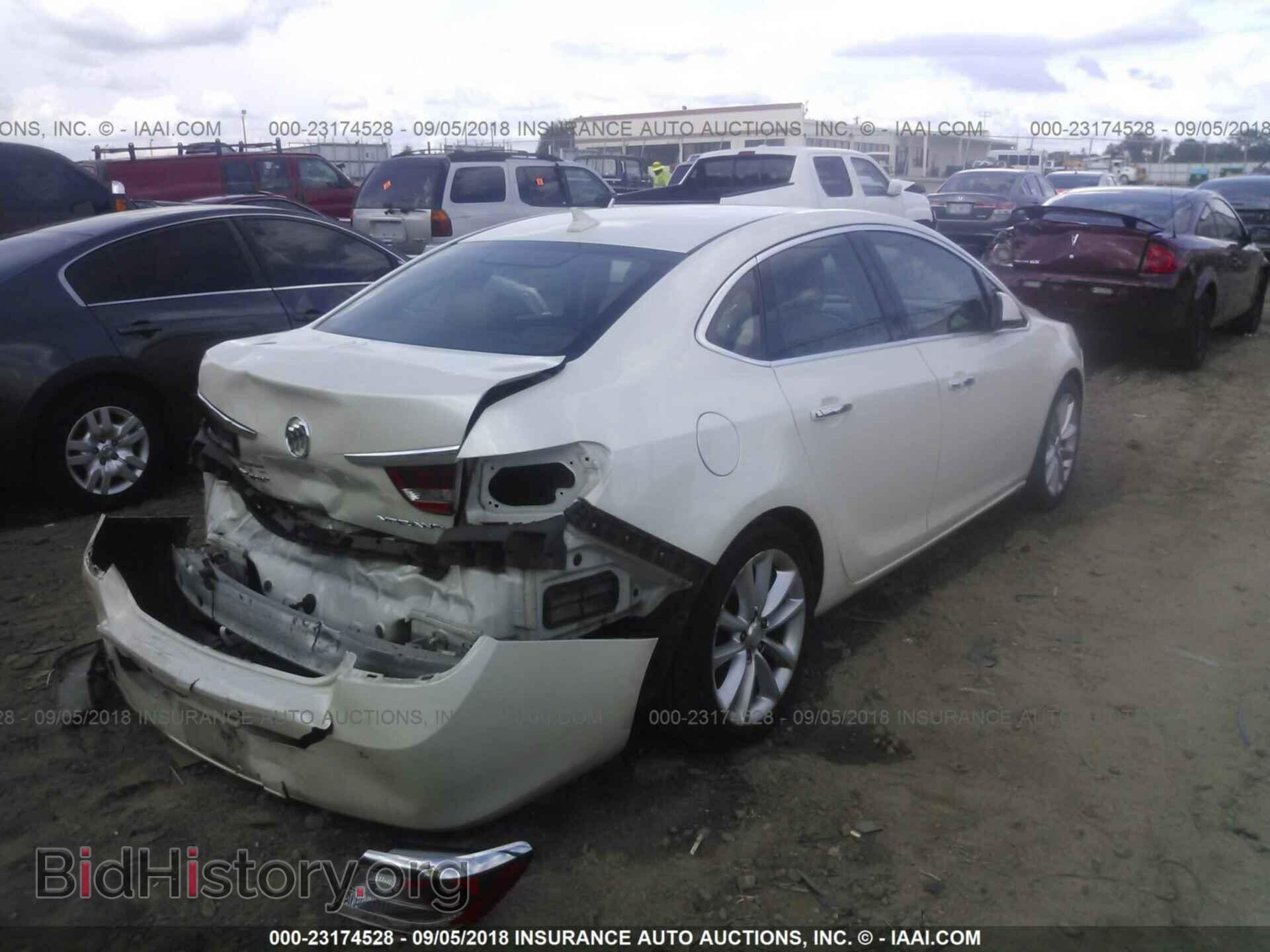2012 Buick Verano - VIN: 1G4PS5SKXC4178463 - Фото 4