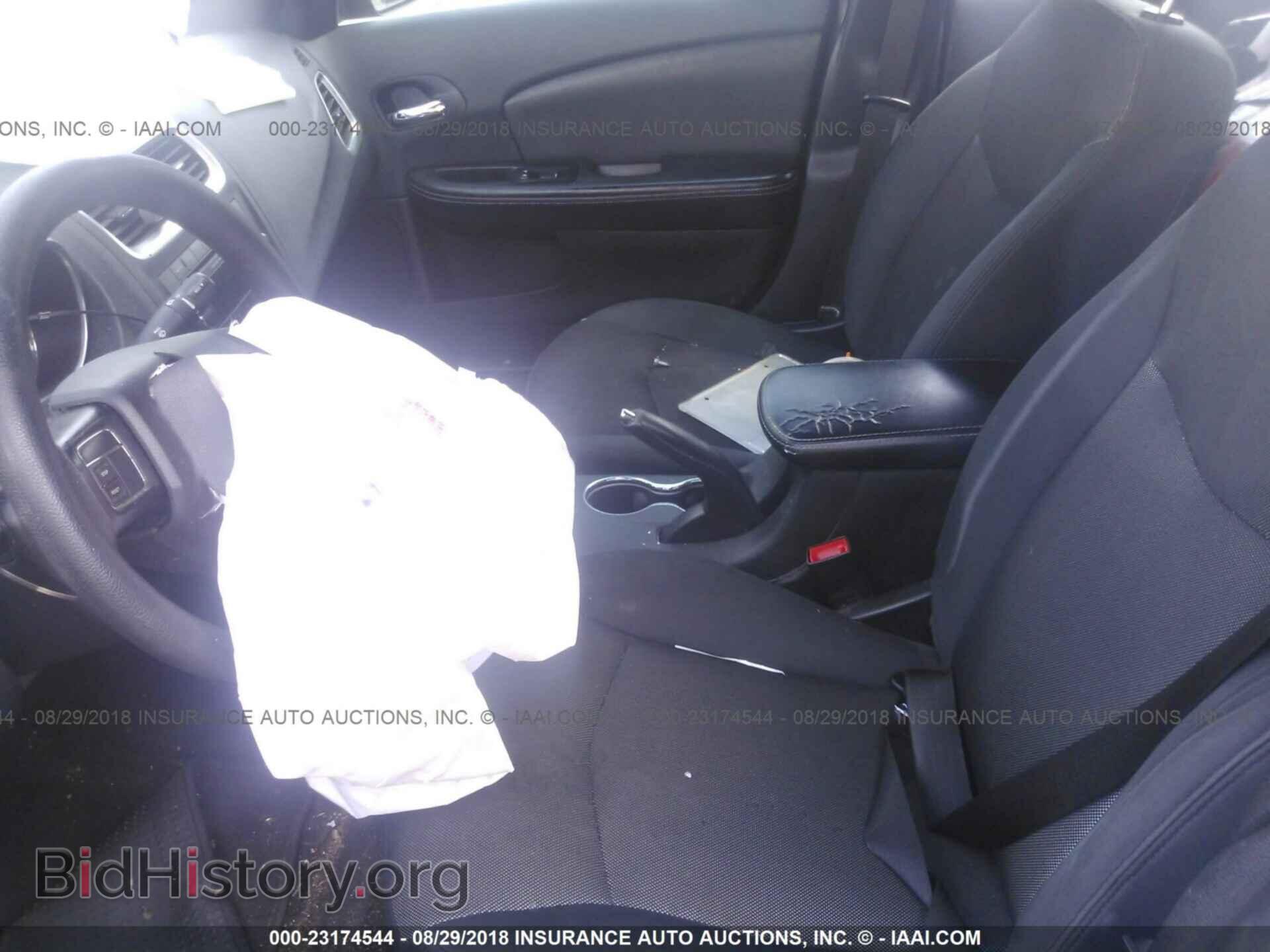 2014 Dodge Avenger - VIN: 1C3CDZABXEN226826 - Photo 5