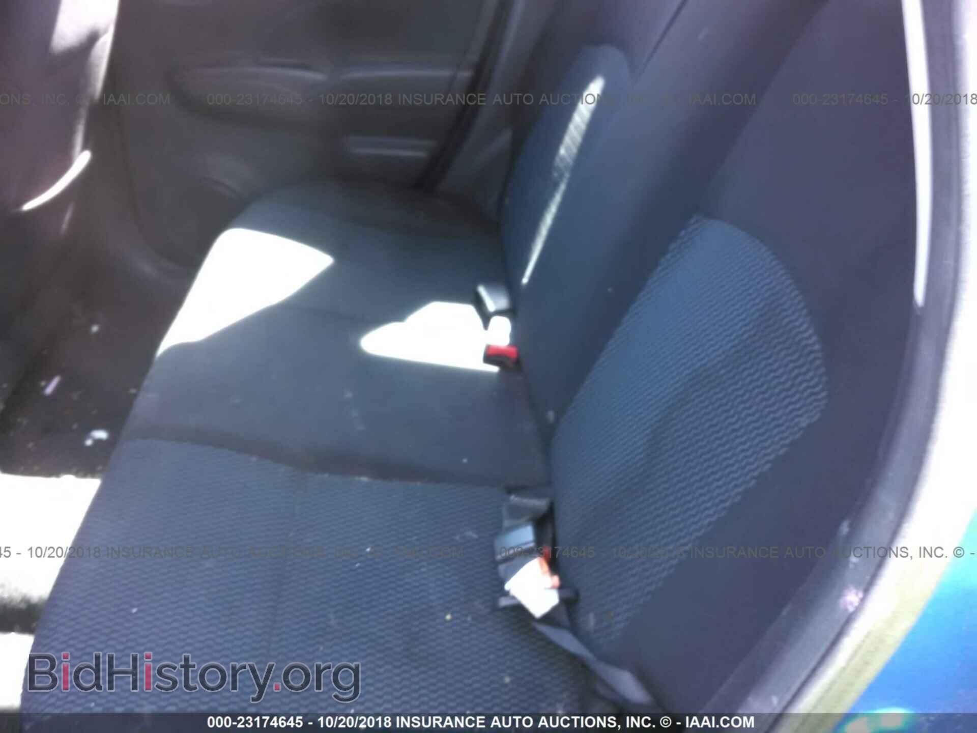 2014 Nissan Versa note - VIN: 3N1CE2CP8EL436398 - Photo 8