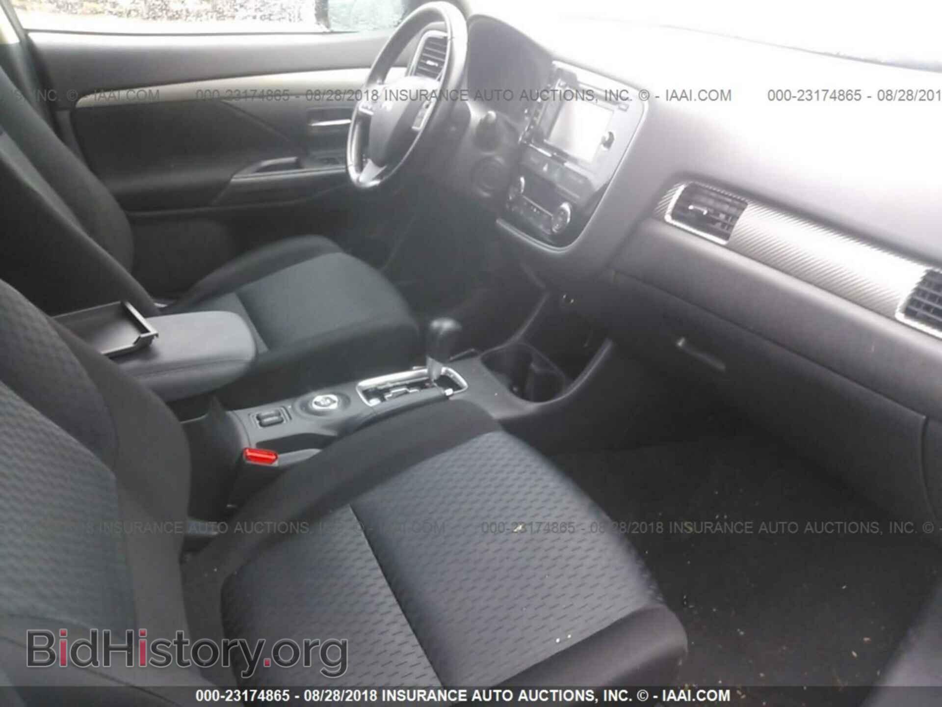 2014 Mitsubishi Outlander - VIN: JA4AZ3A31EZ013549 - Фото 5