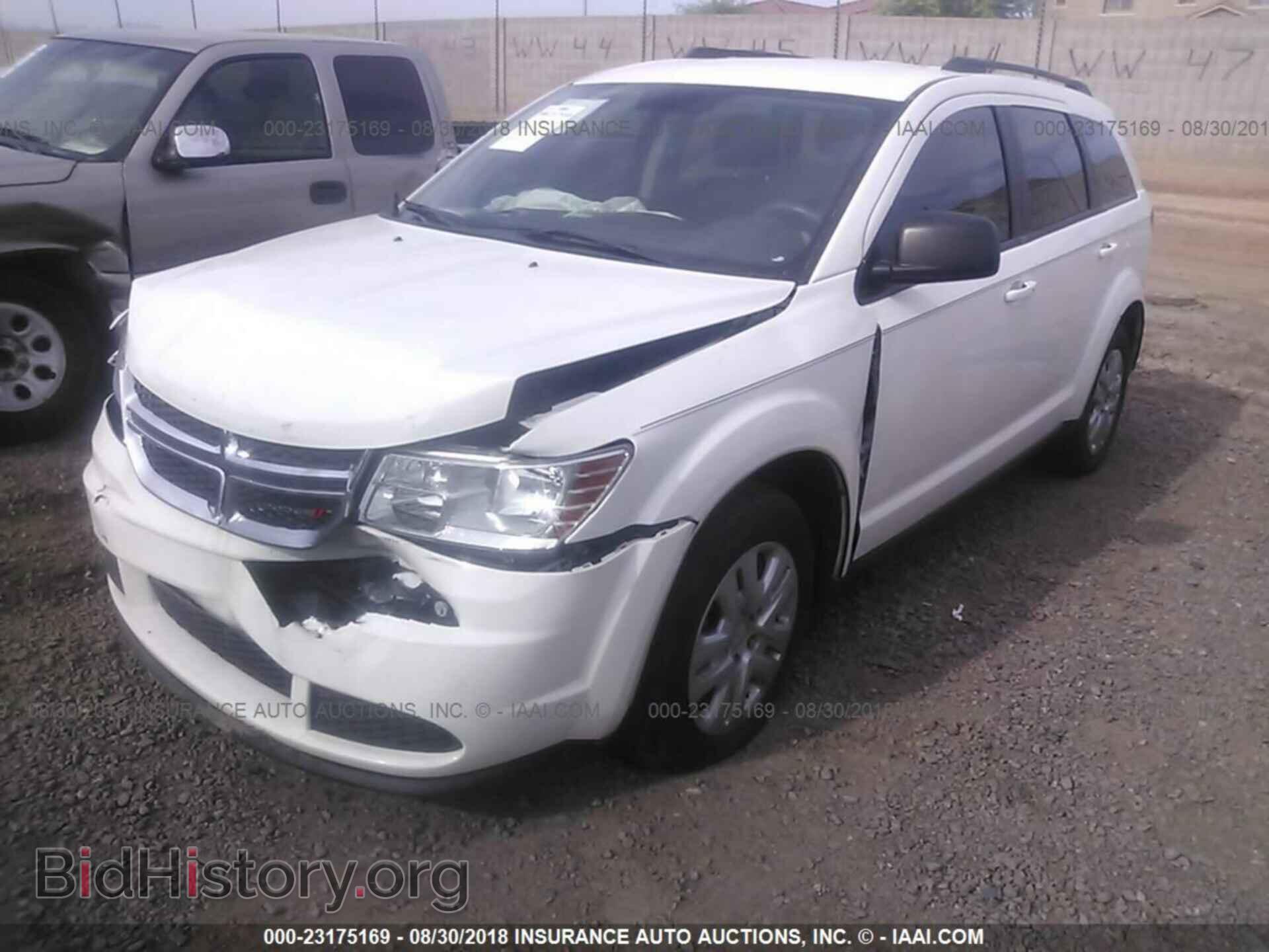 2016 Dodge Journey - VIN: 3C4PDCAB5GT240629 - Фото 2