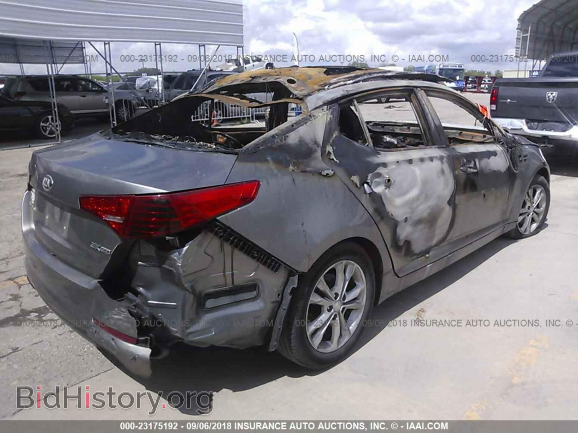 2013 Kia Optima - VIN: 5XXGN4A71DG217368 - Photo 4