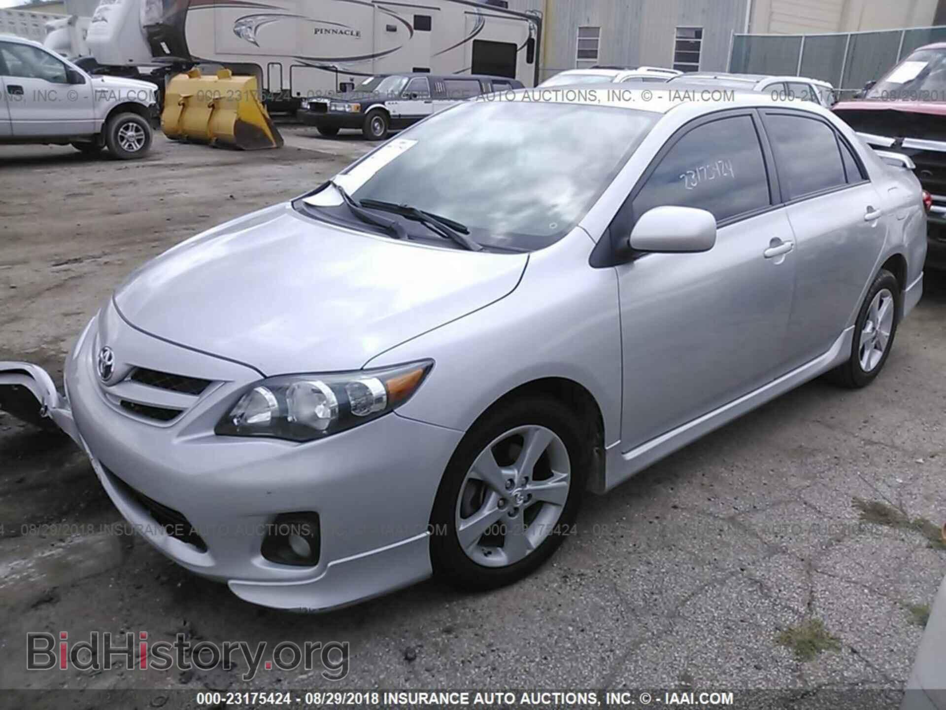 2013 Toyota Corolla - VIN: 2T1BU4EE0DC036078 - Фото 2