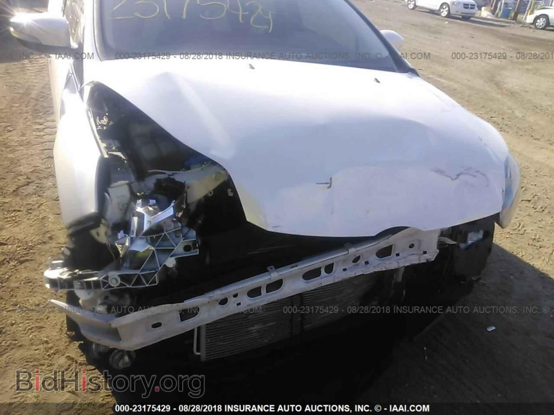 2012 Ford Focus - VIN: 1FAHP3N24CL342604 - Photo 6