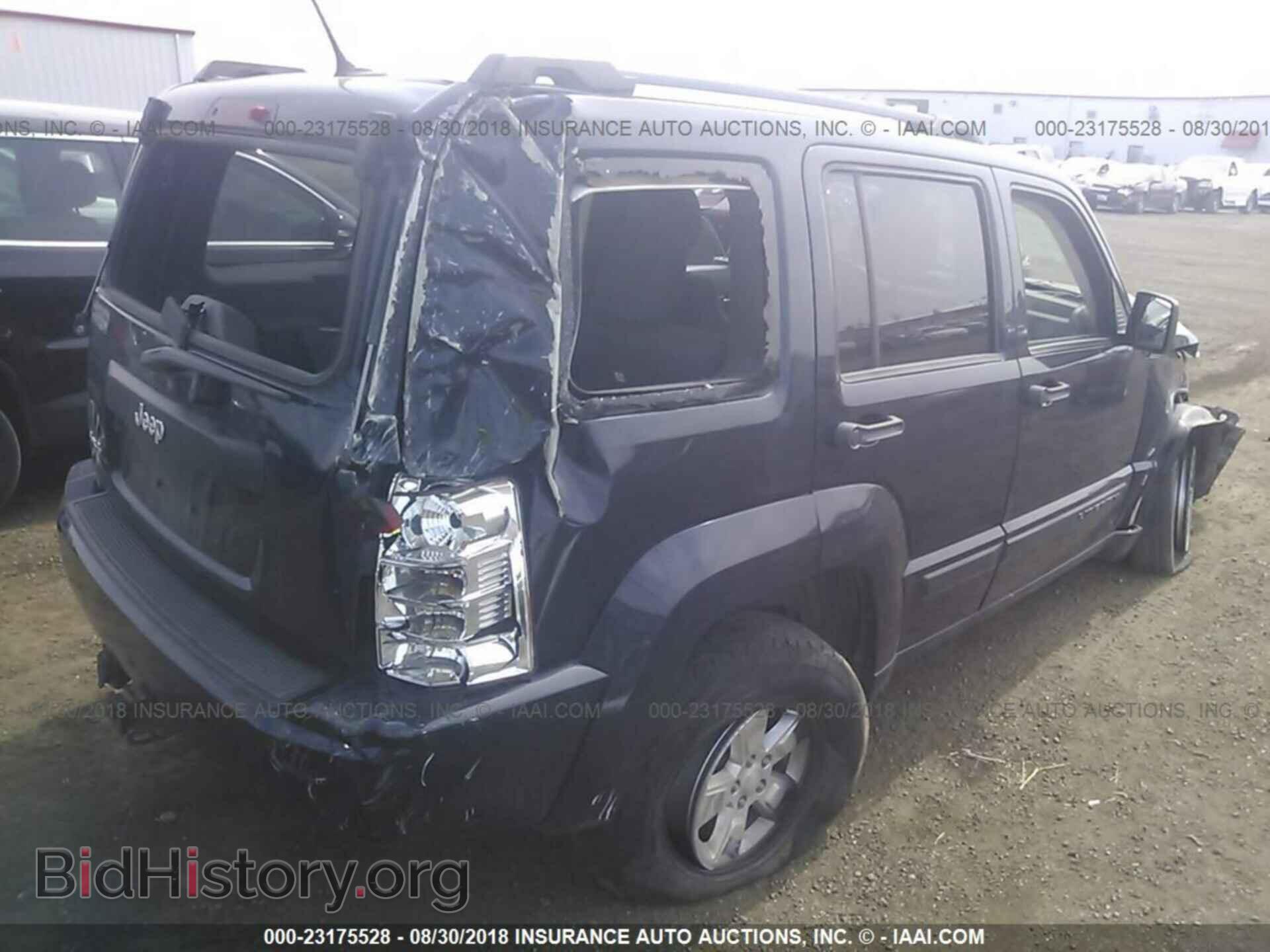 2012 Jeep Liberty - VIN: 1C4PJMAK1CW182604 - Фото 4