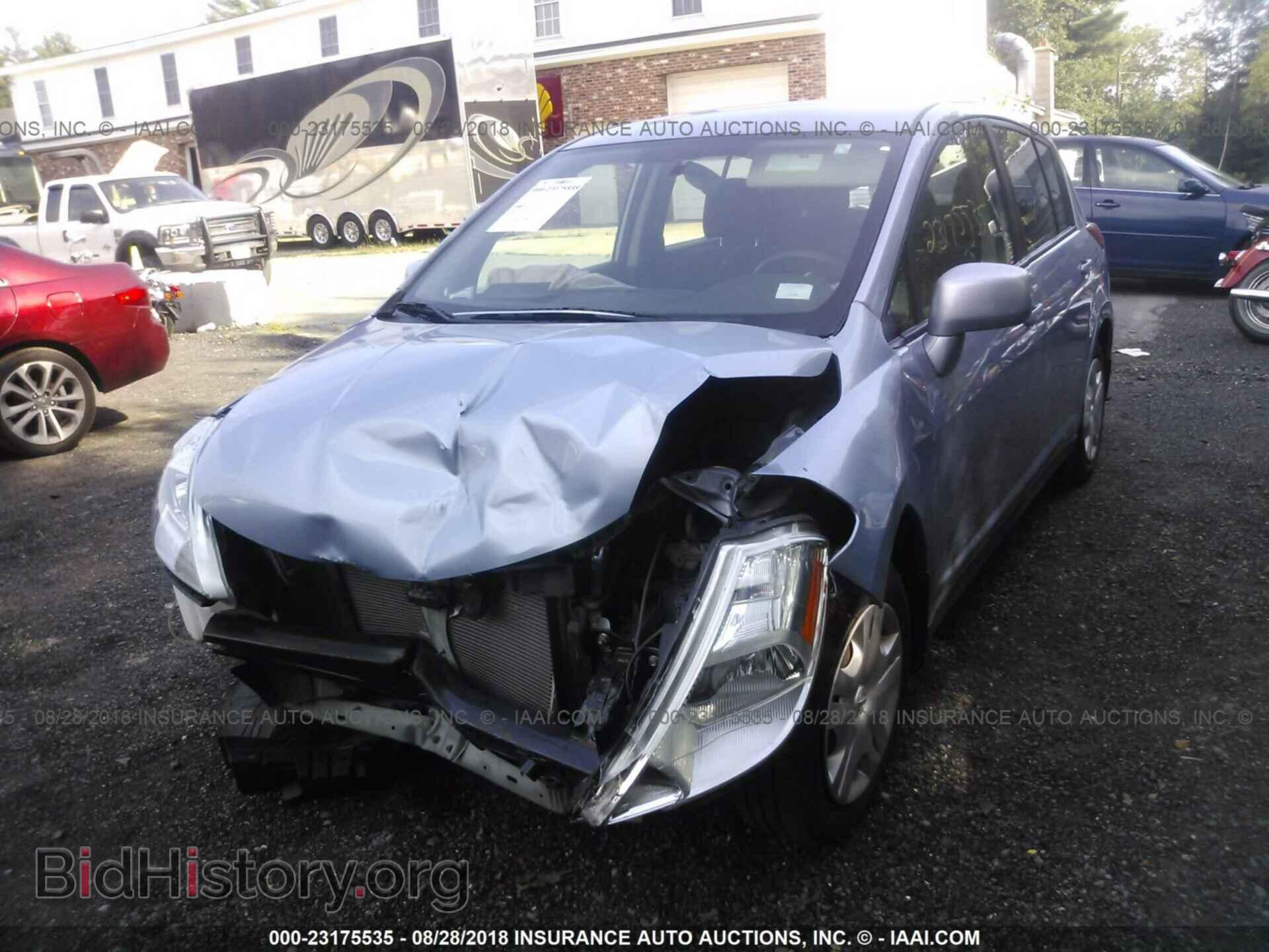 2011 Nissan Versa - VIN: 3N1BC1CP7BL413573 - Photo 2