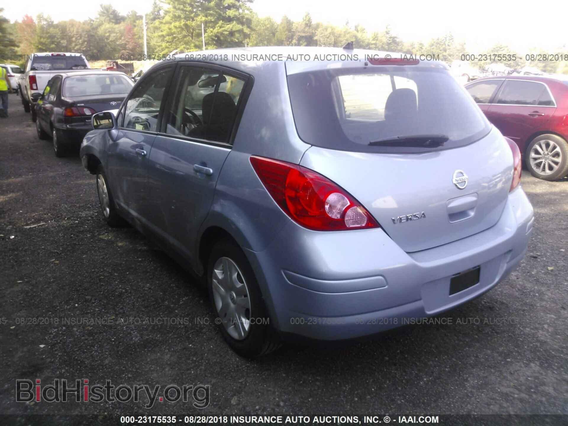 2011 Nissan Versa - VIN: 3N1BC1CP7BL413573 - Photo 3