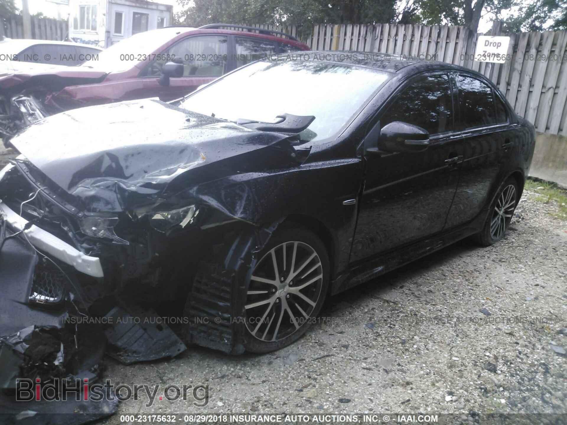 2017 Mitsubishi Lancer - VIN: JA32V2FW7HU005250 - Фото 2