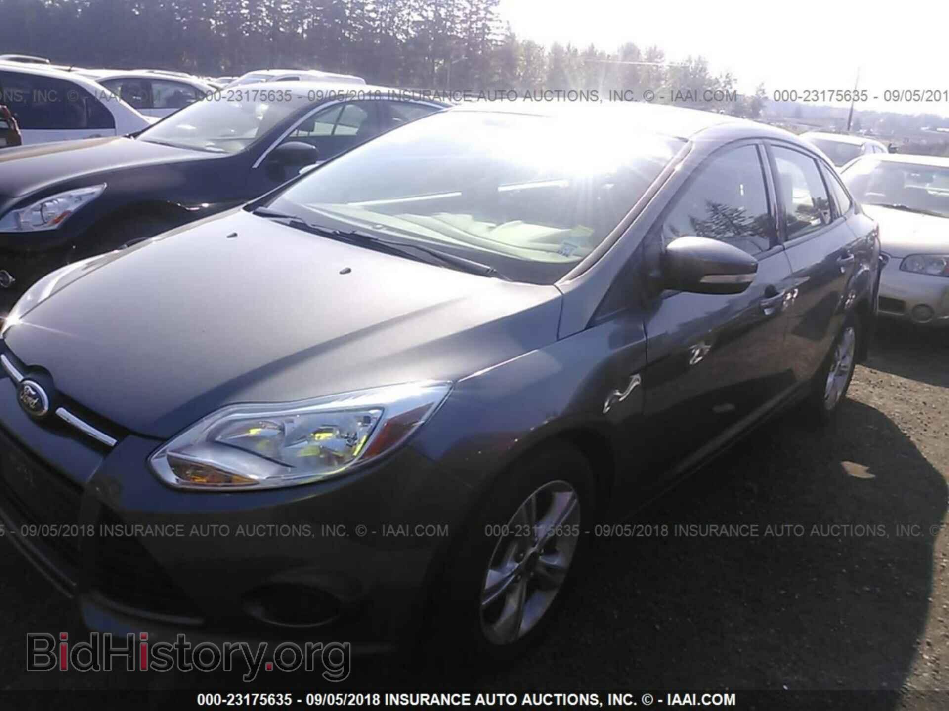 2014 Ford Focus - VIN: 1FADP3F28EL459103 - Photo 2