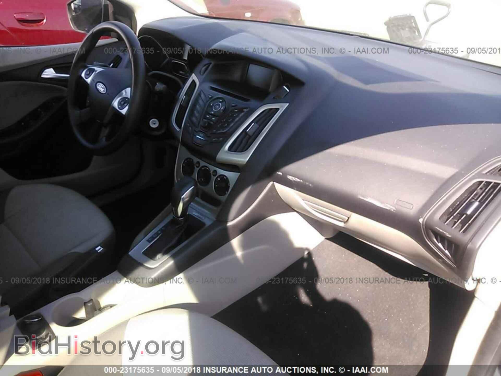 2014 Ford Focus - VIN: 1FADP3F28EL459103 - Photo 5