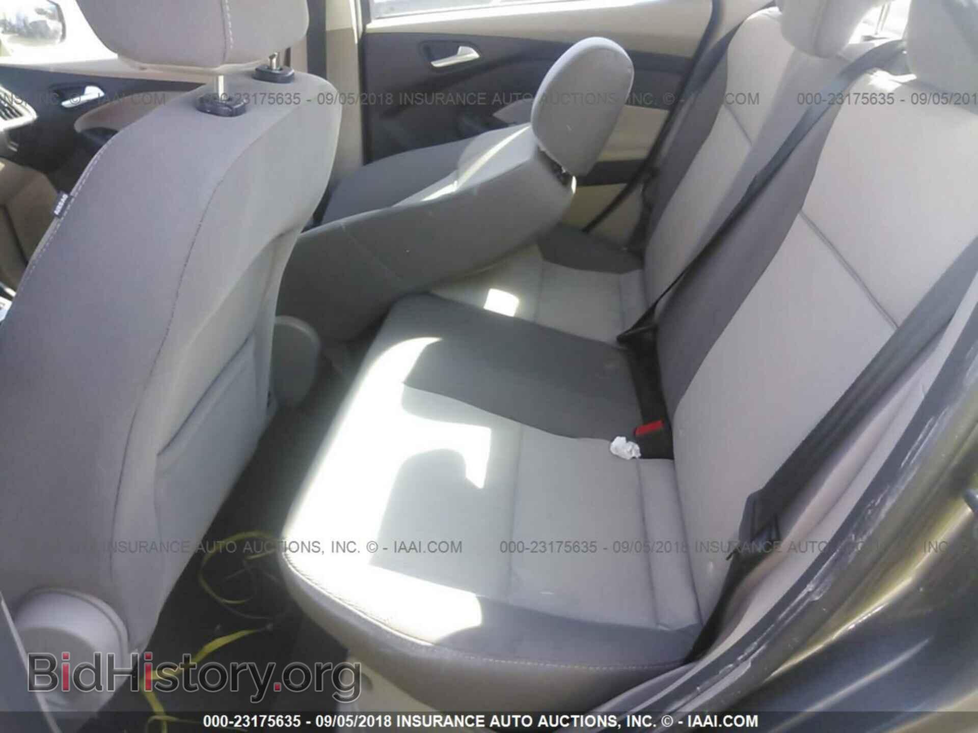 2014 Ford Focus - VIN: 1FADP3F28EL459103 - Photo 8