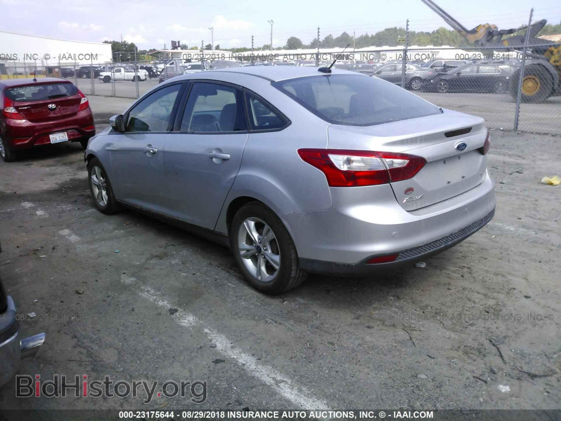2014 Ford Focus - VIN: 1FADP3F29EL158940 - Фото 3