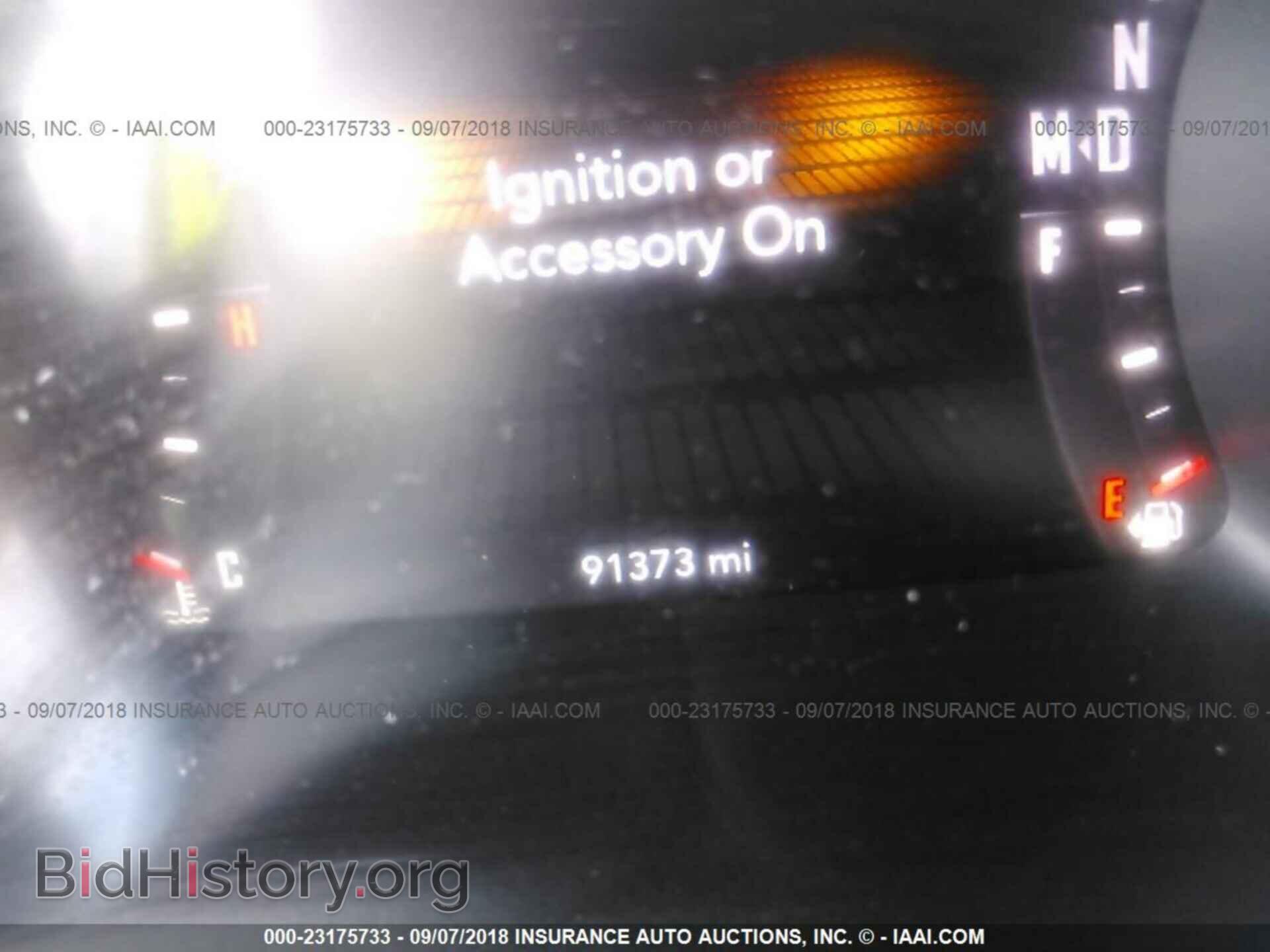 2015 Dodge Challenger - VIN: 2C3CDZAG9FH750295 - Фото 7