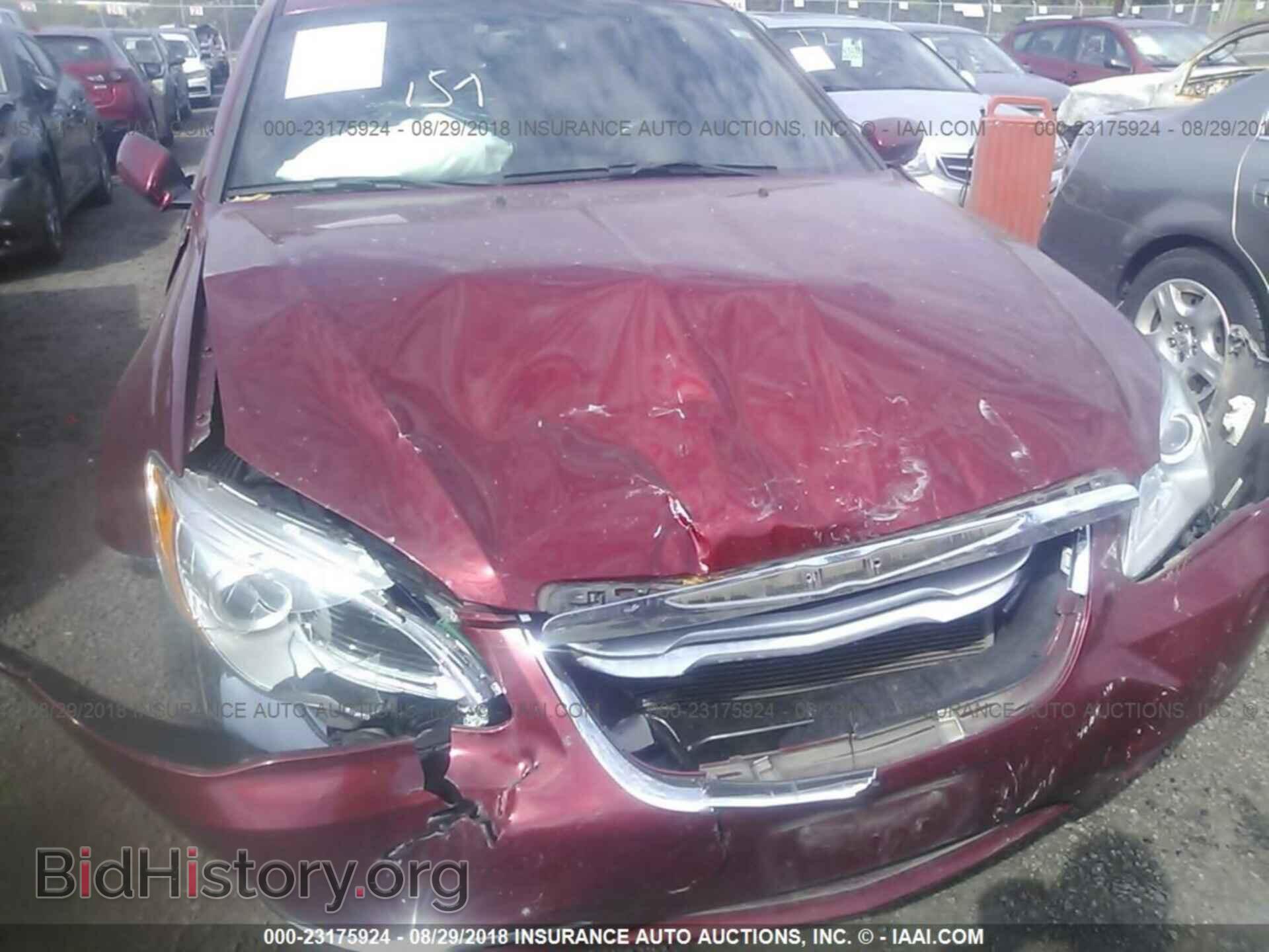 2013 Chrysler 200 - VIN: 1C3CCBBB2DN555530 - Photo 6