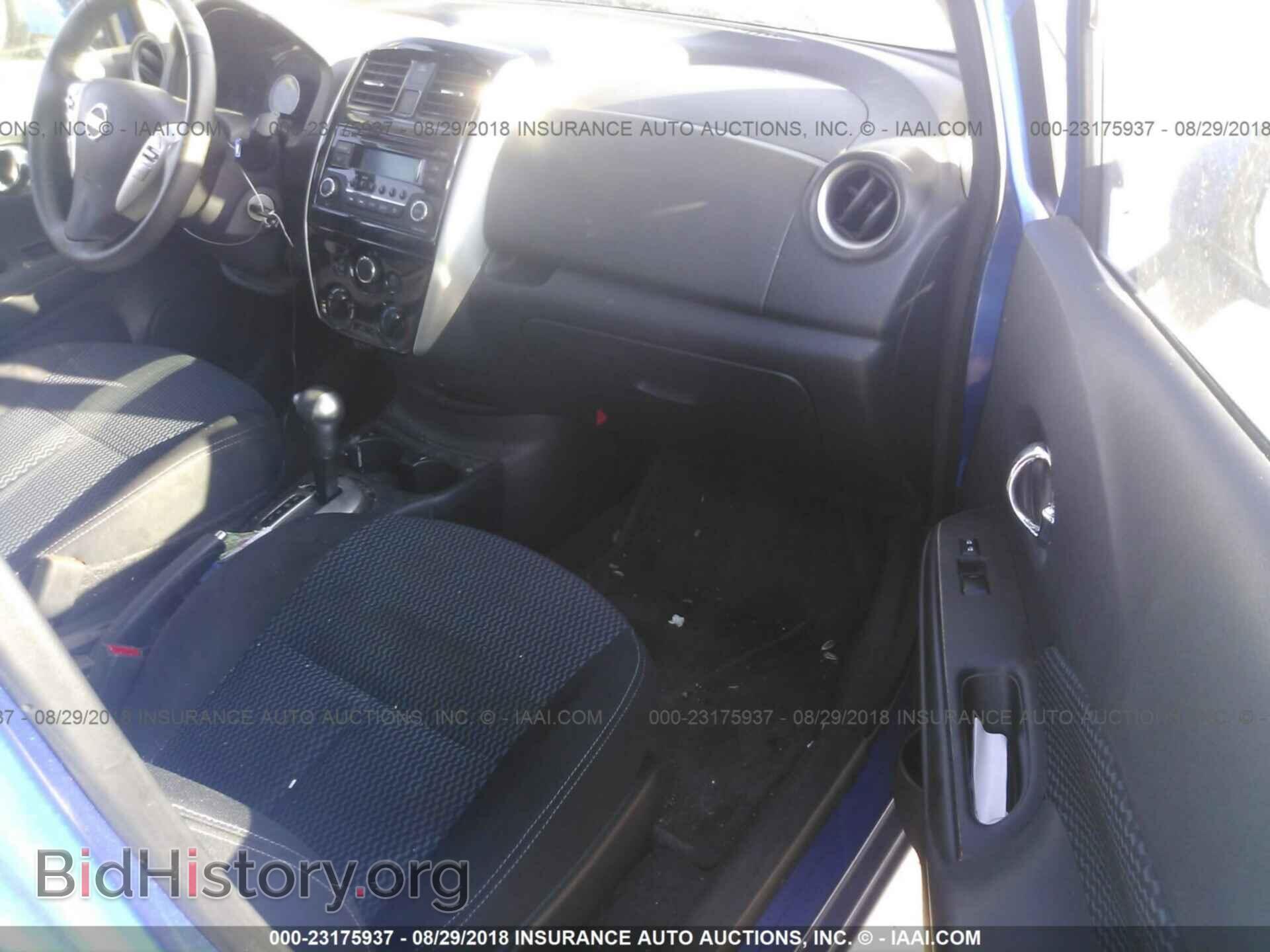 2015 Nissan Versa note - VIN: 3N1CE2CP7FL368774 - Photo 5