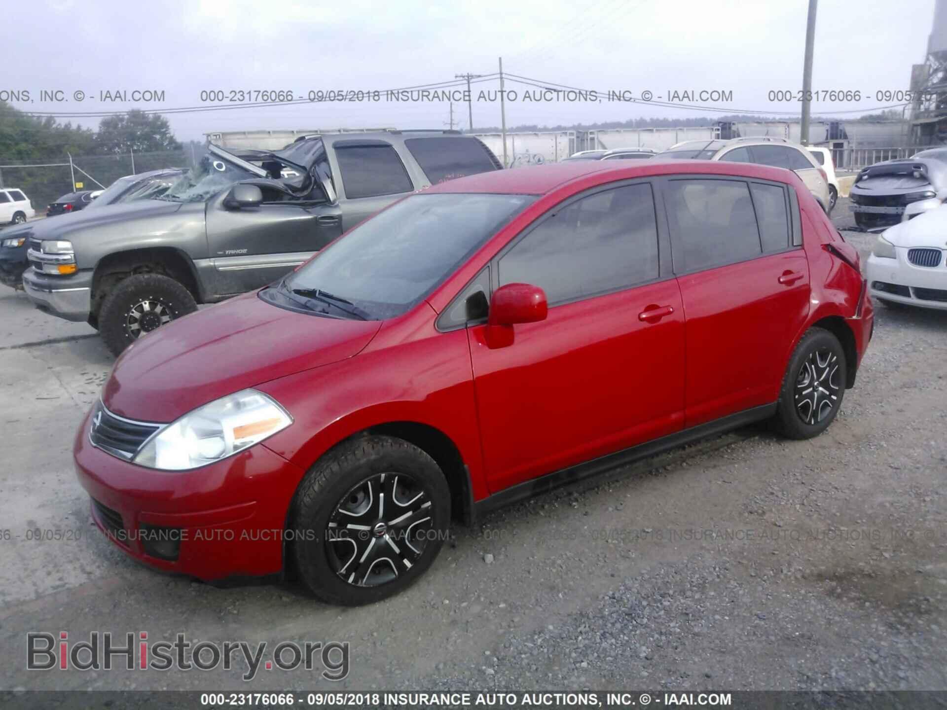 2011 Nissan Versa - VIN: 3N1BC1CP0BL497168 - Фото 2