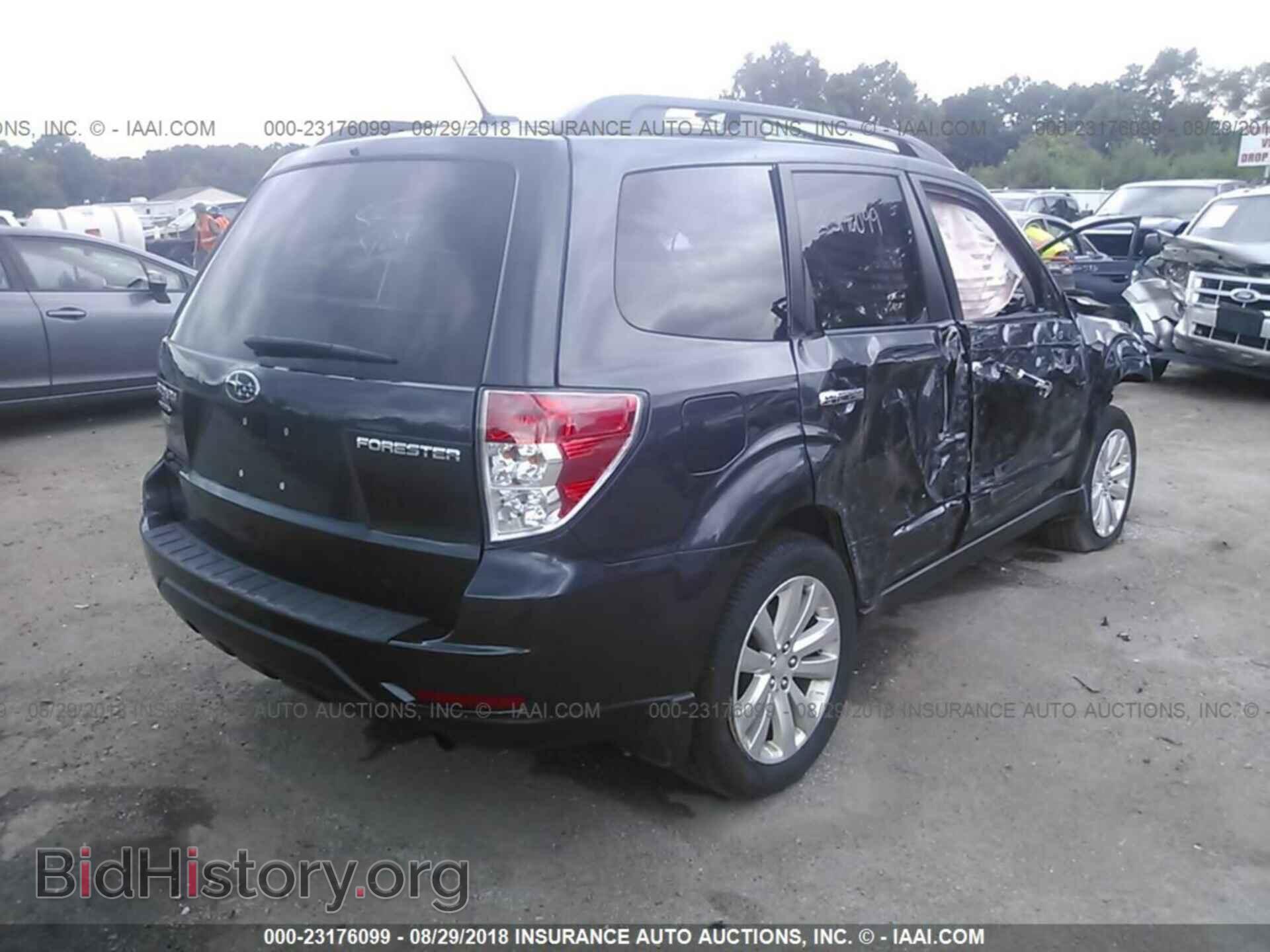2012 Subaru Forester - VIN: JF2SHBDC2CH448264 - Photo 4