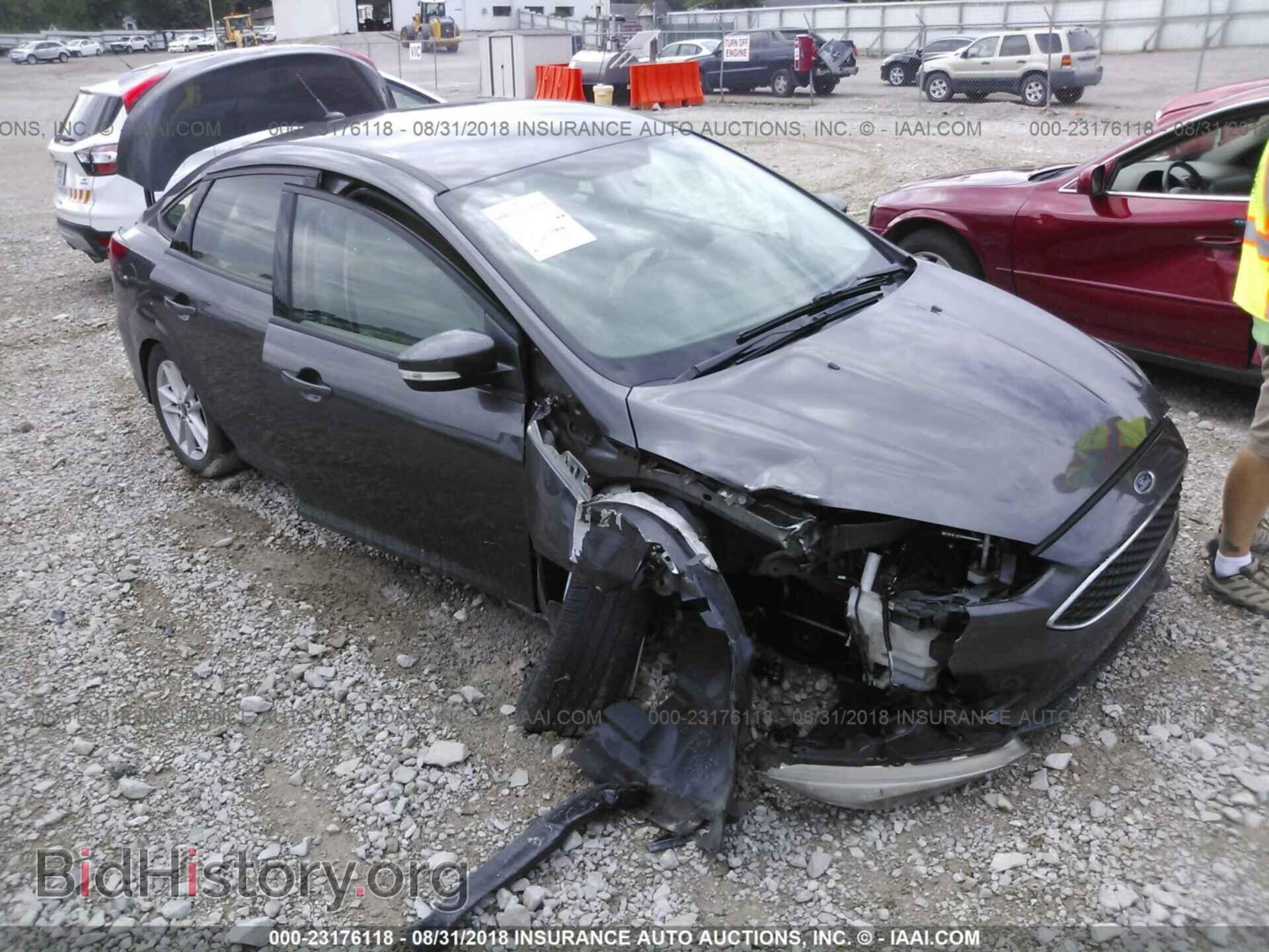 Photo 1FADP3F23FL289704 - Ford Focus 2015