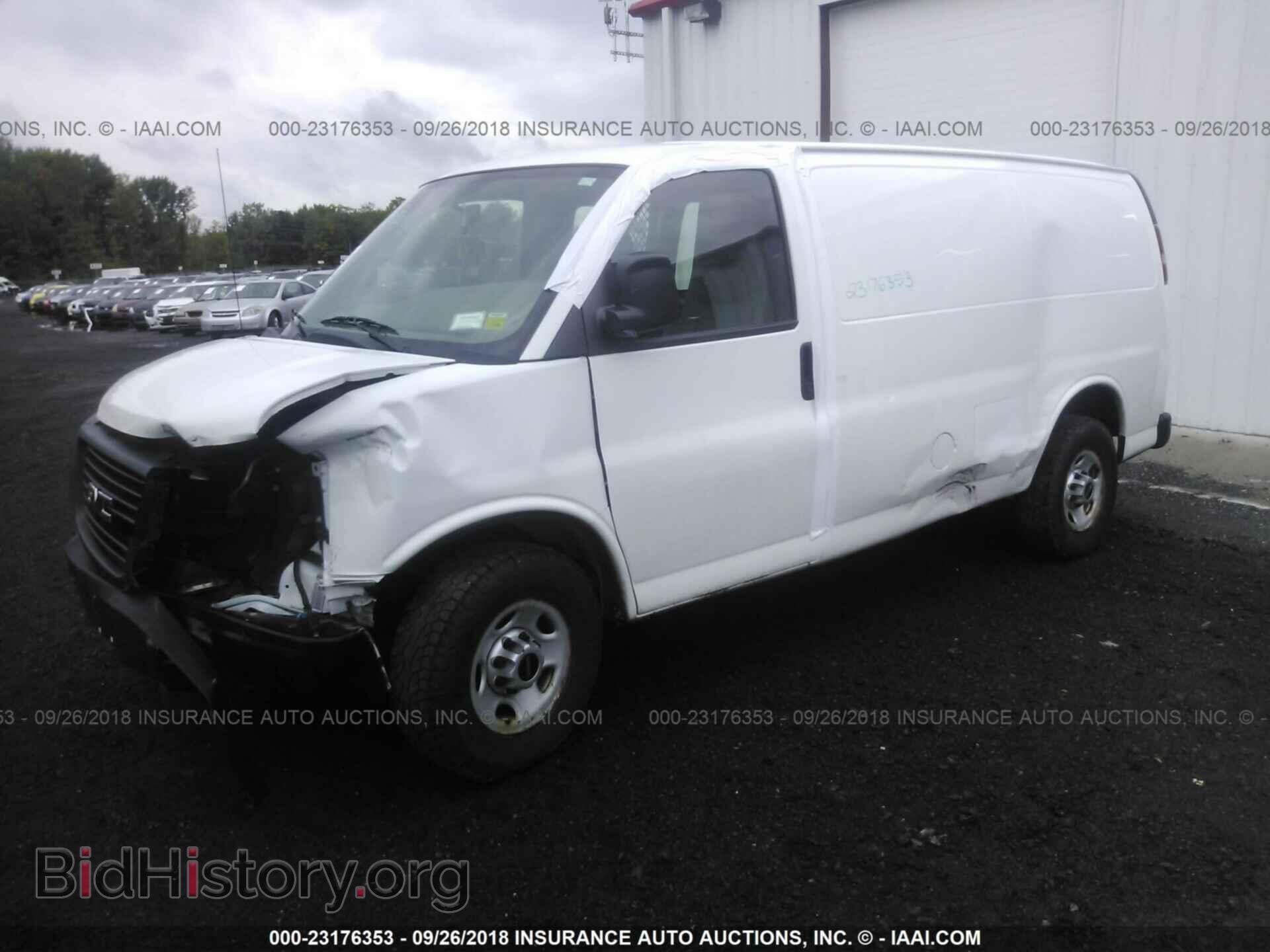 2014 Gmc Savana - VIN: 1GTW7FCA1E1104429 - Фото 2