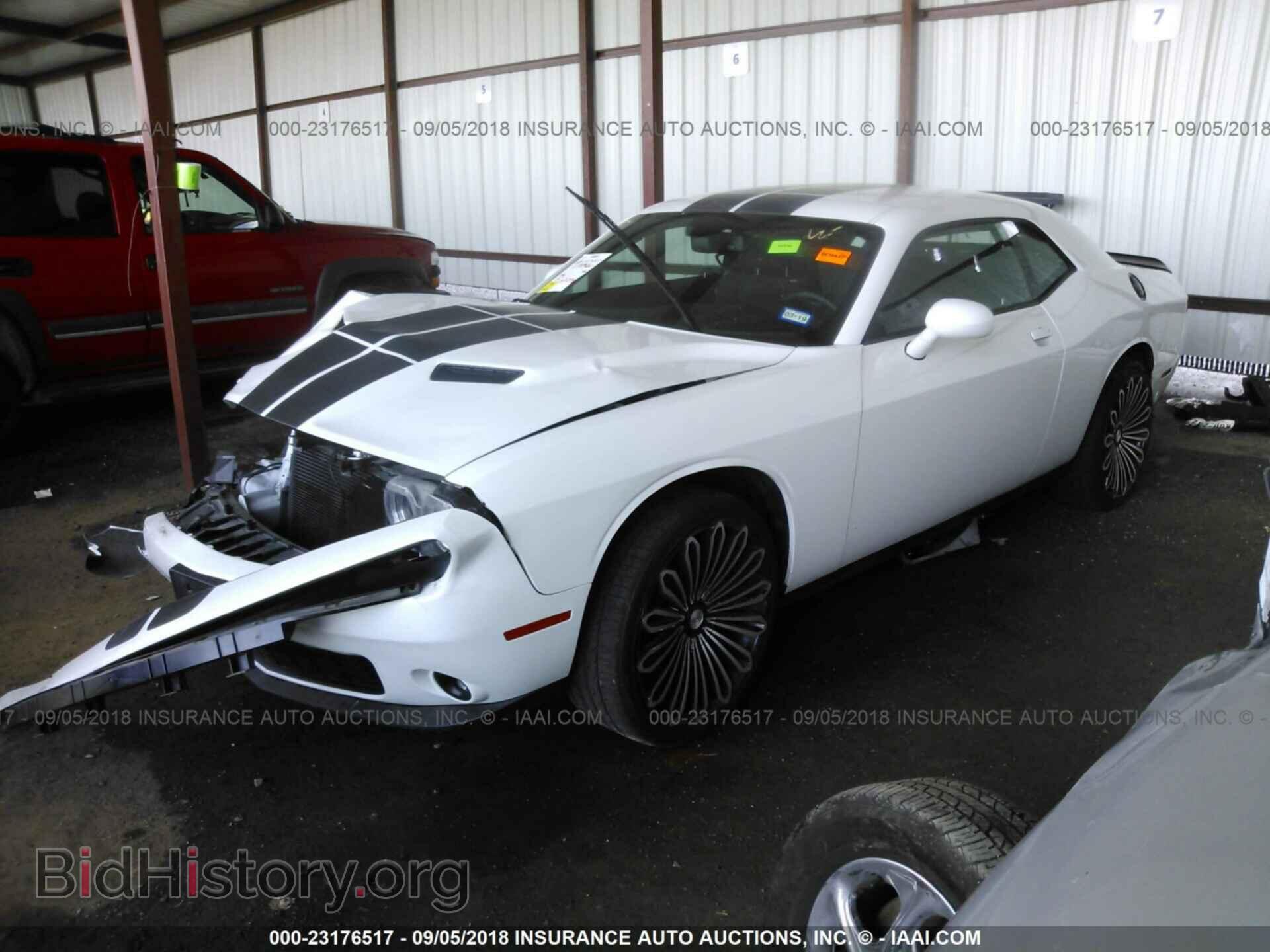 2017 Dodge Challenger - VIN: 2C3CDZAG1HH594658 - Фото 2