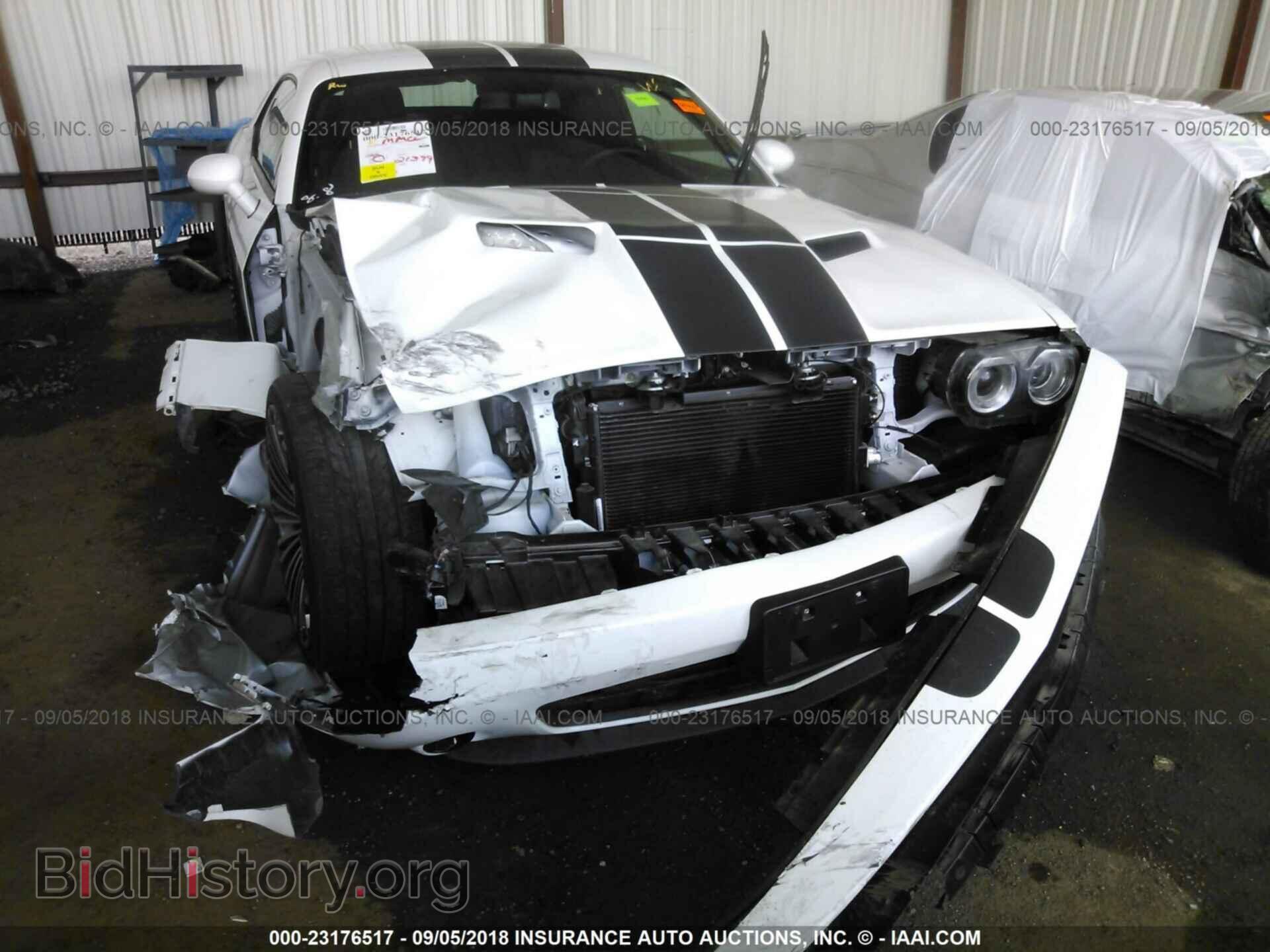 2017 Dodge Challenger - VIN: 2C3CDZAG1HH594658 - Фото 6