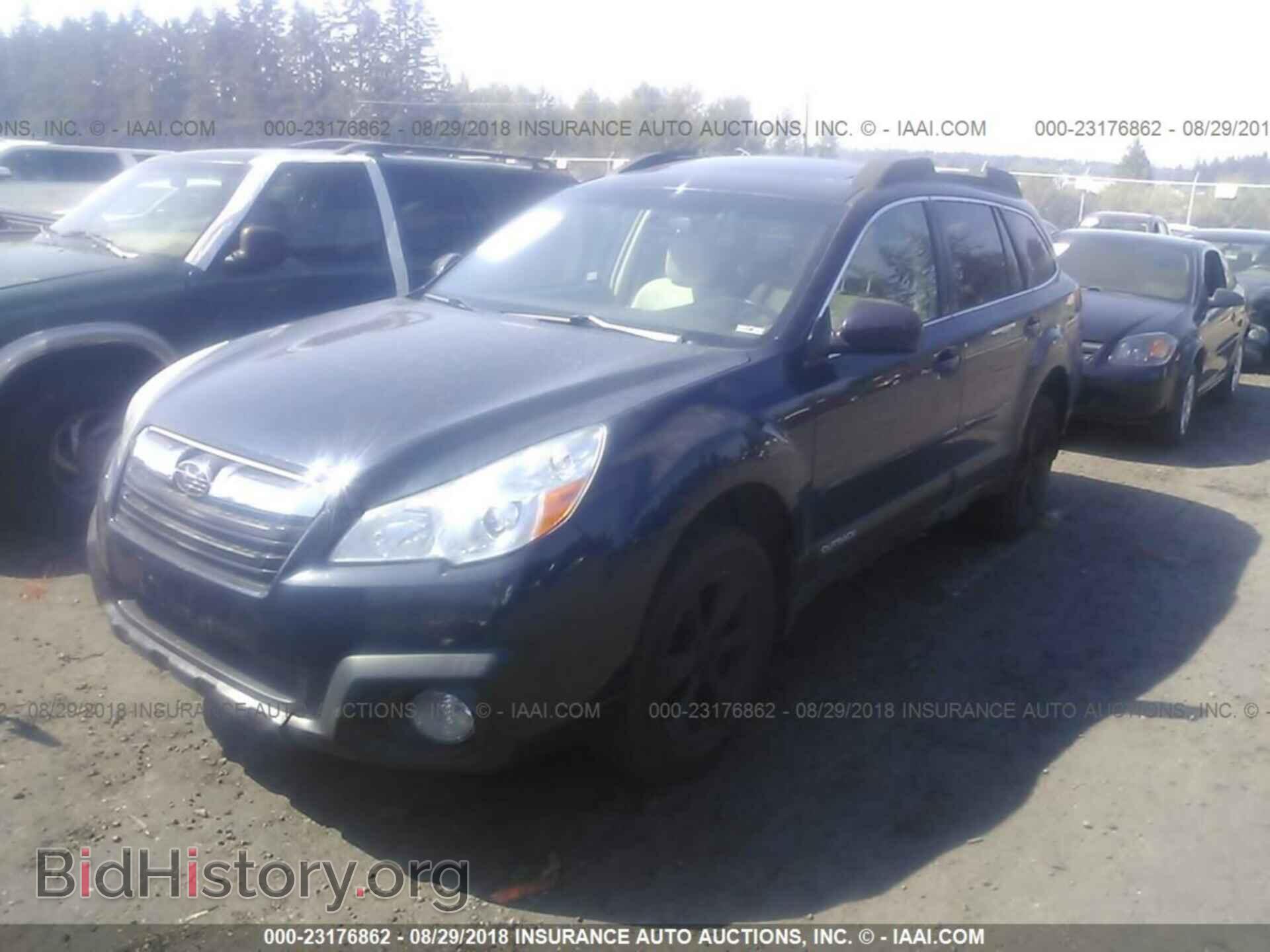 2013 Subaru Outback - VIN: 4S4BRCKC6D3200727 - Photo 2