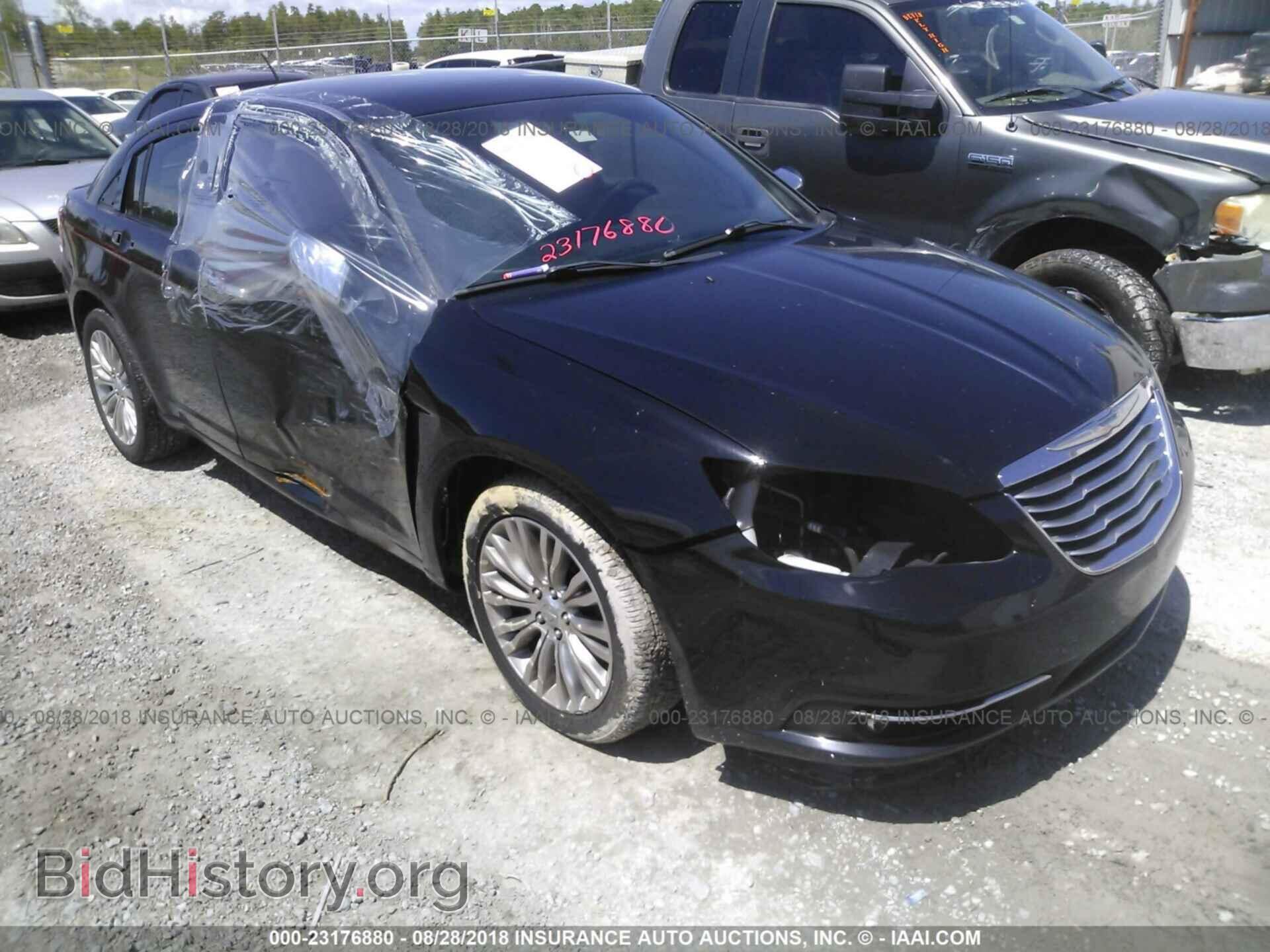 Фотография 1C3CCBCB4CN277372 - Chrysler 200 2012