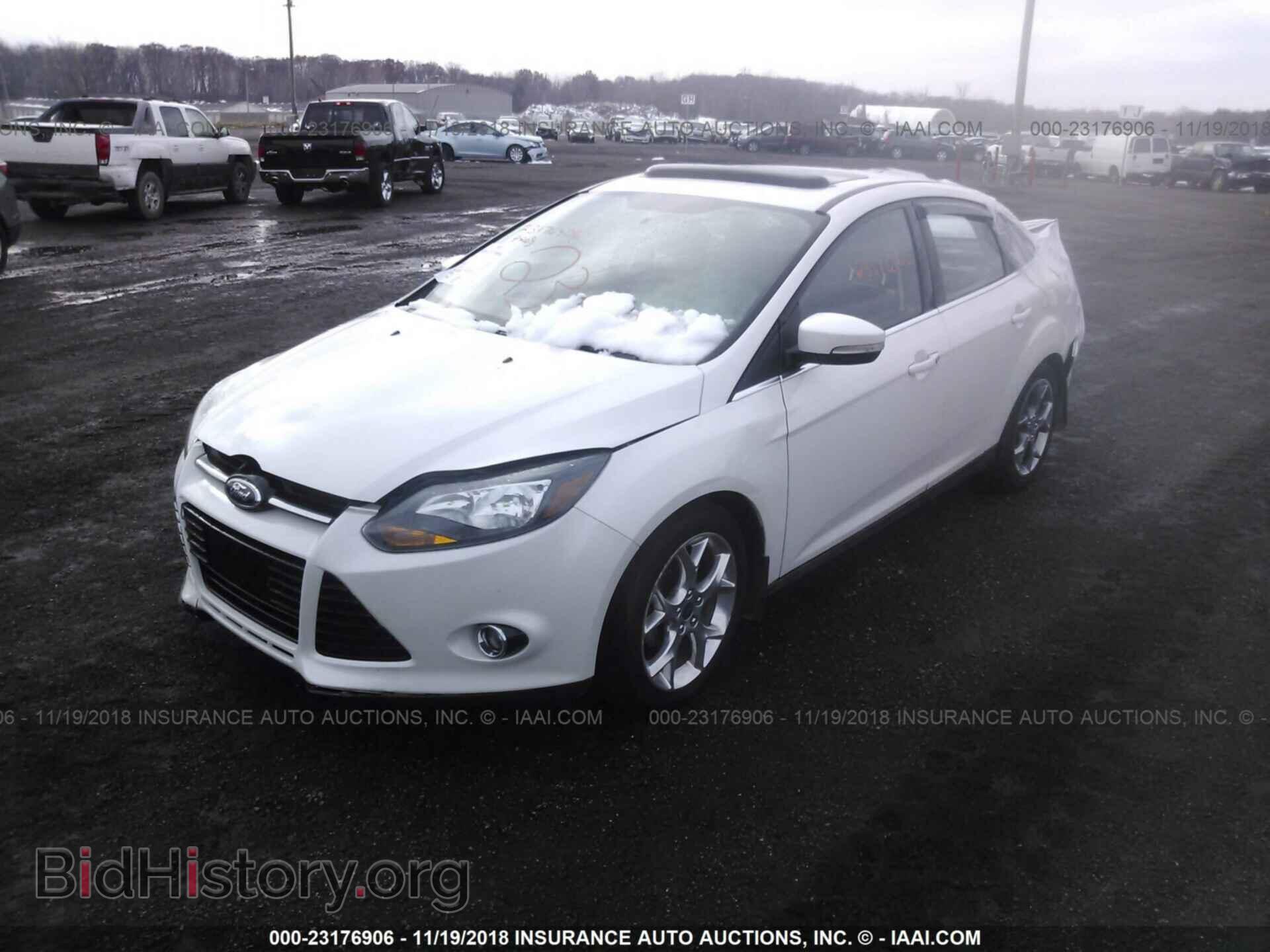 2014 Ford Focus - VIN: 1FADP3J26EL236095 - Photo 2