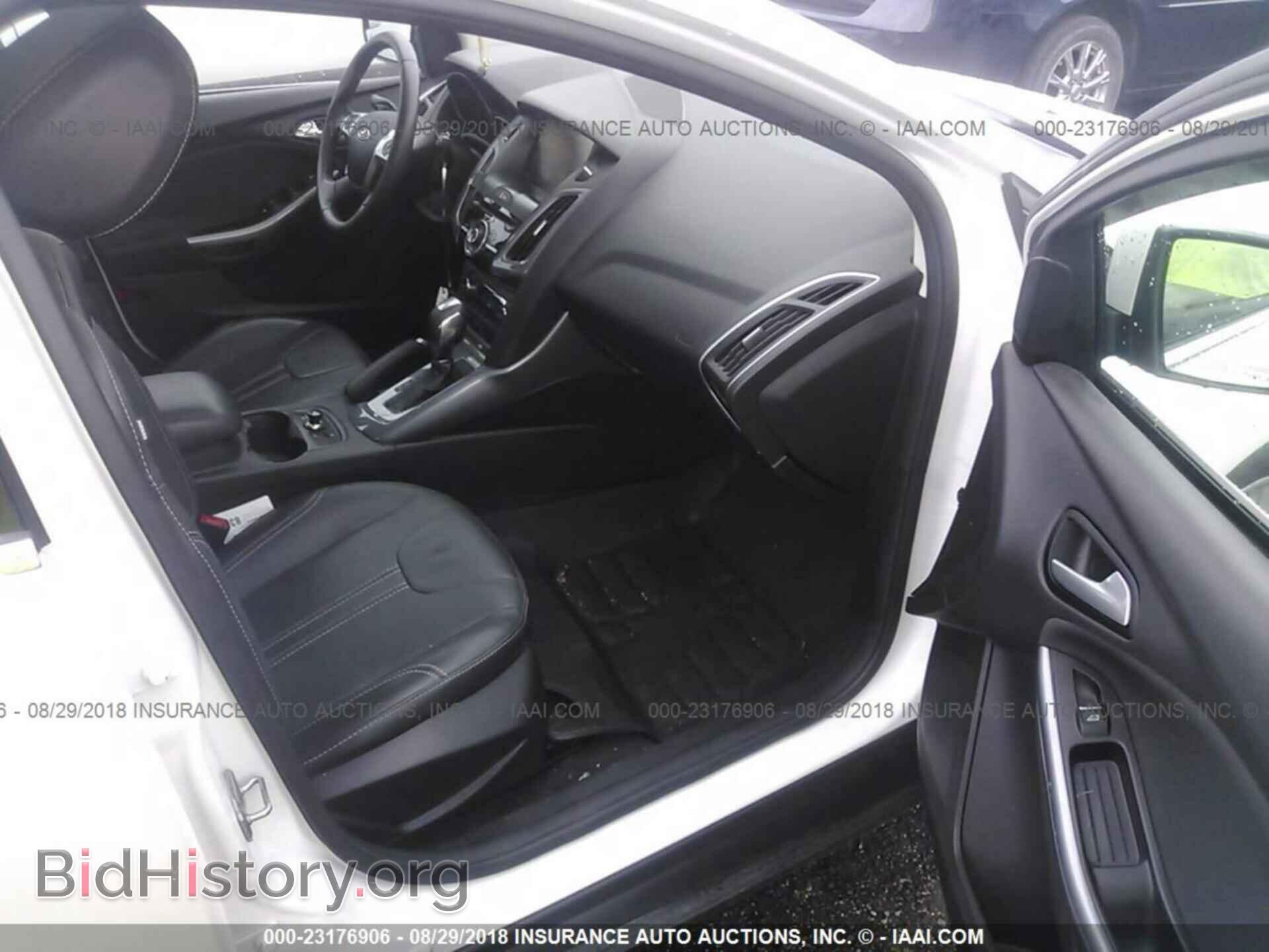 2014 Ford Focus - VIN: 1FADP3J26EL236095 - Photo 5