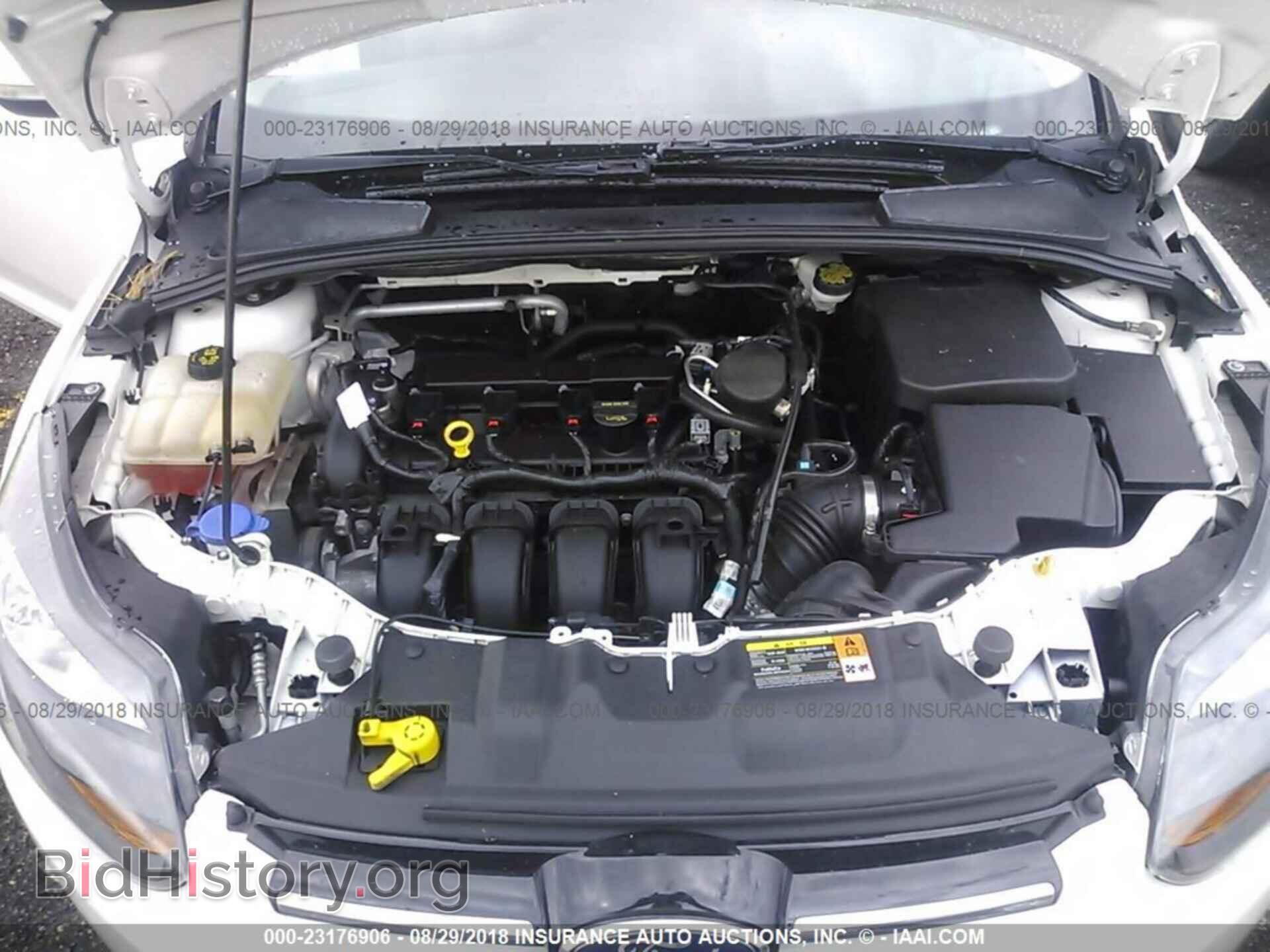 2014 Ford Focus - VIN: 1FADP3J26EL236095 - Photo 10