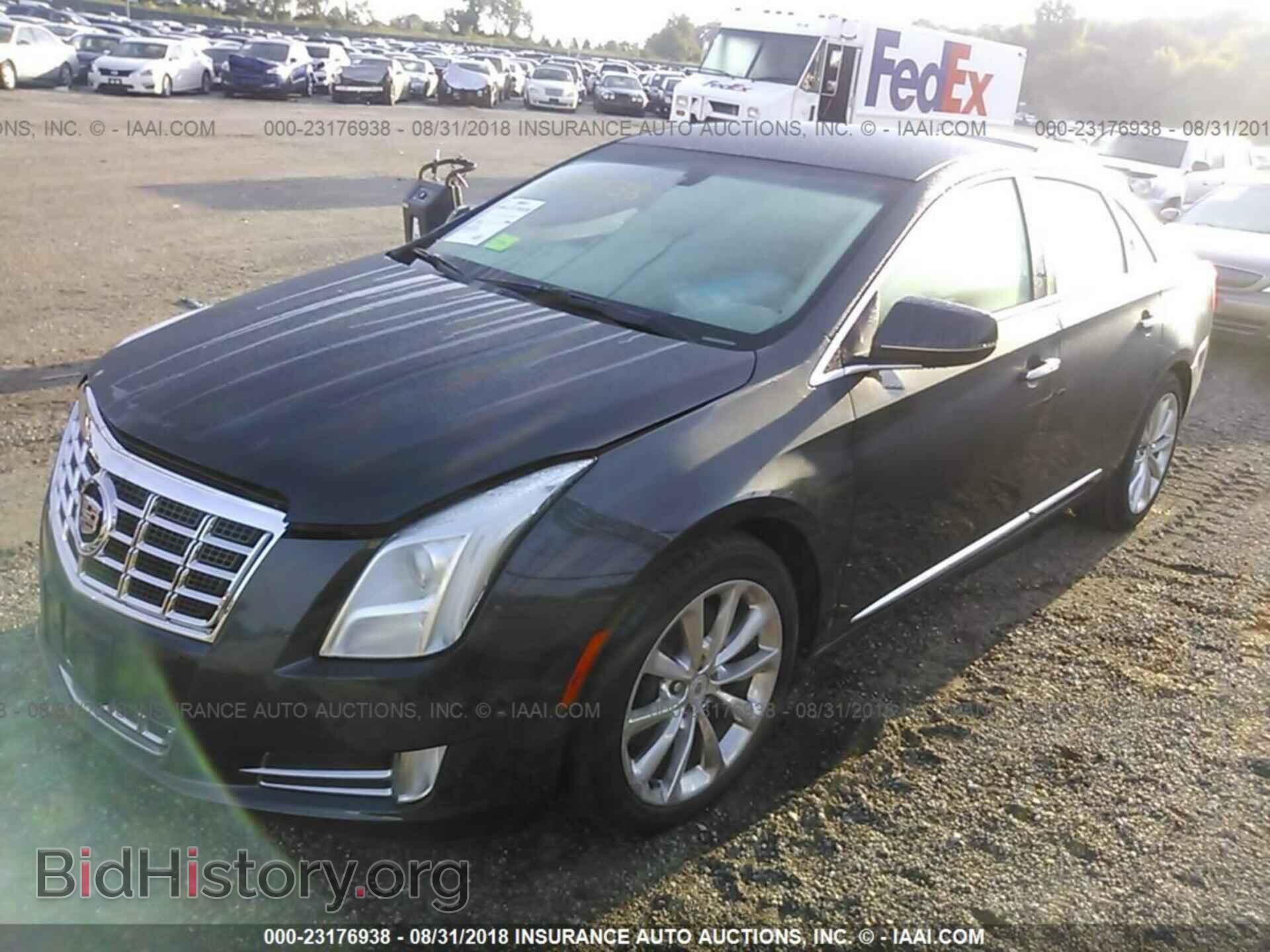 2014 Cadillac Xts - VIN: 2G61M5S37E9221124 - Фото 2