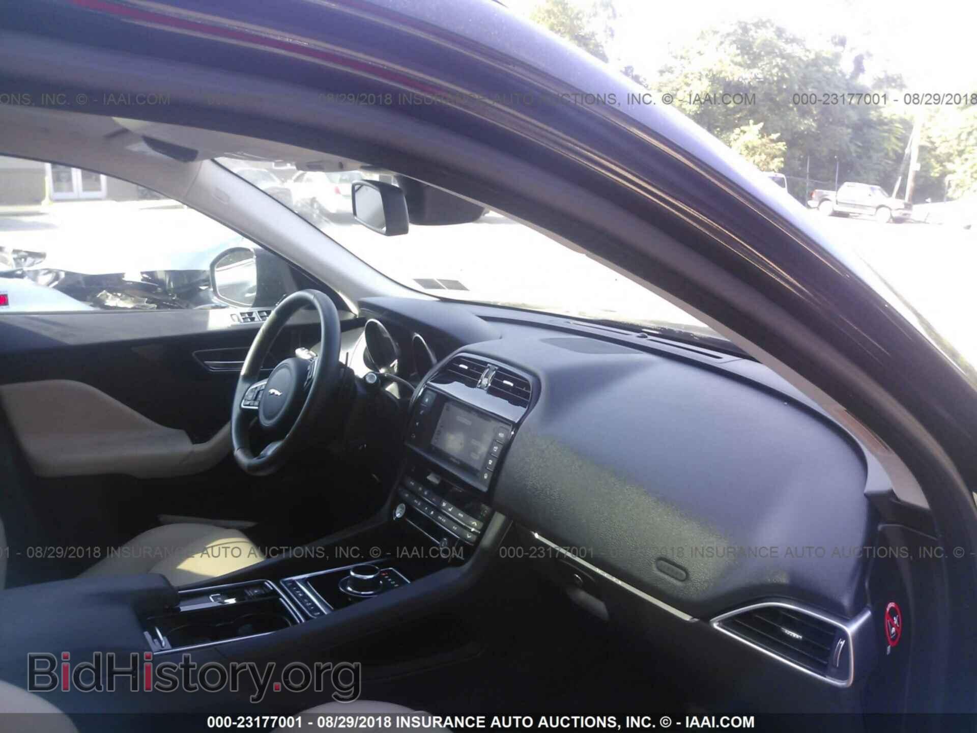 2018 Jaguar F-pace - VIN: SADCJ2FXXJA266846 - Фото 5