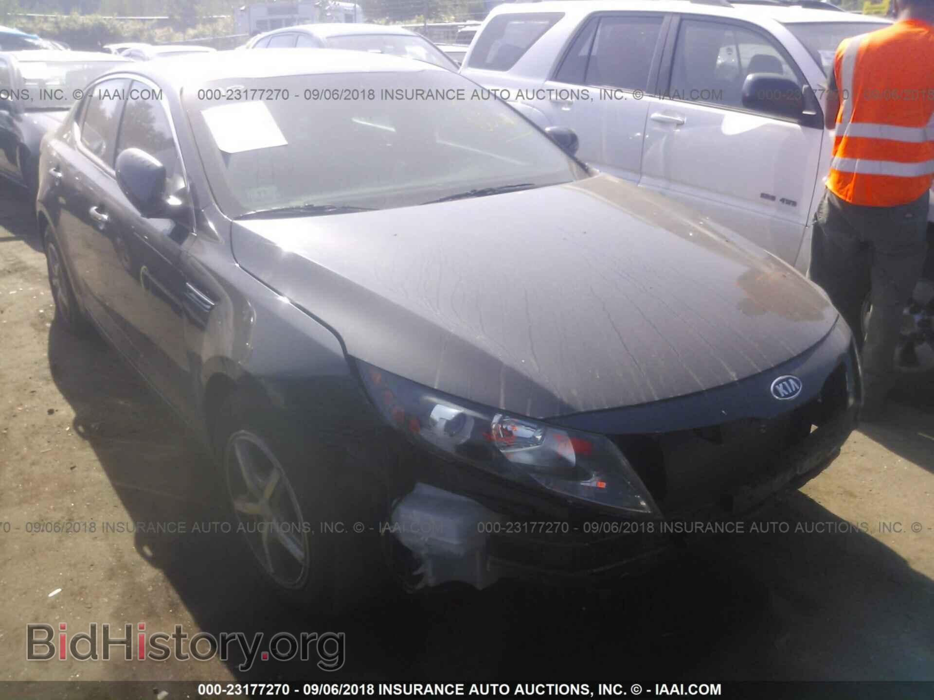 Фотография KNAGM4A70B5137254 - Kia Optima 2011