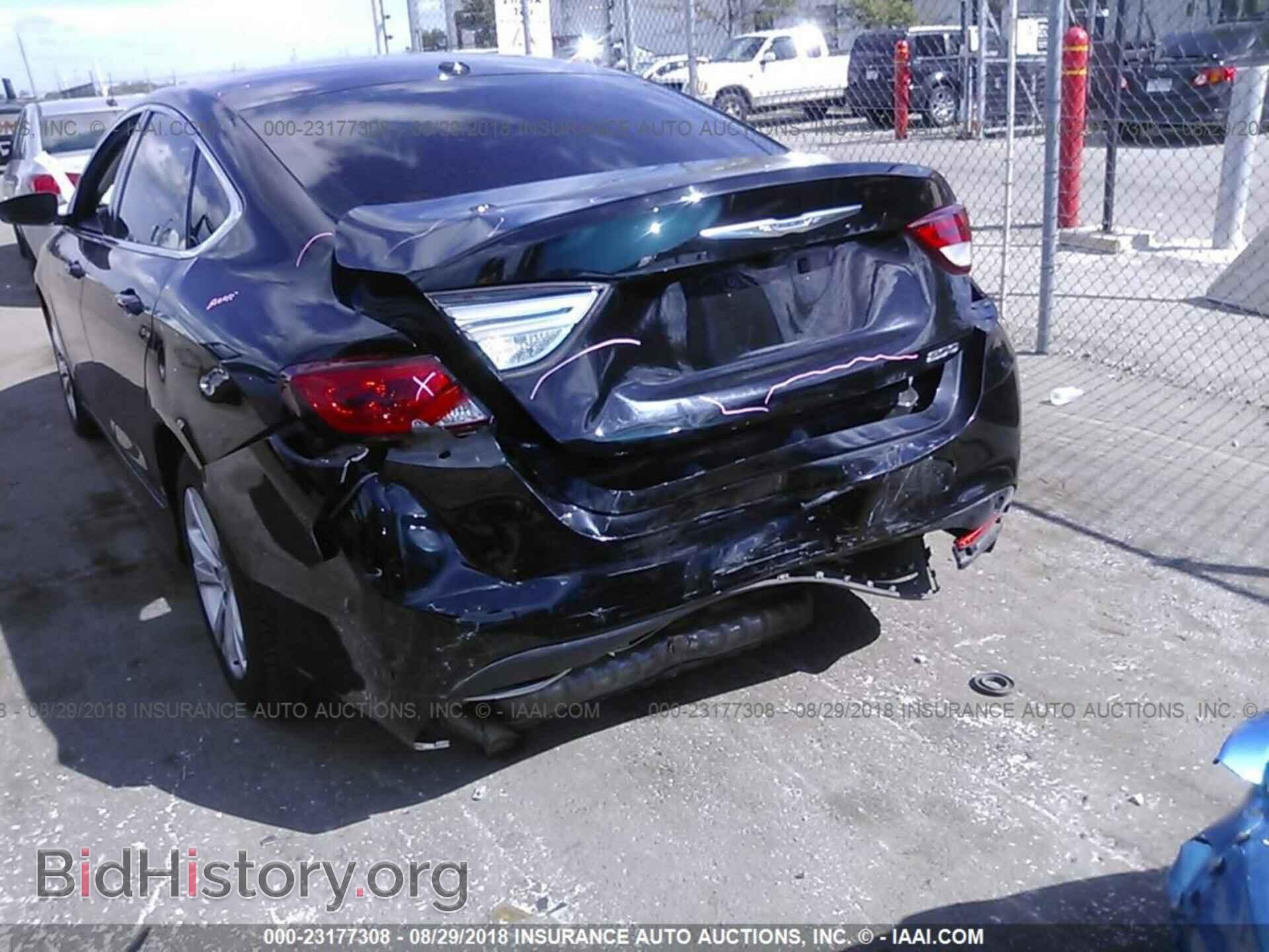 2015 Chrysler 200 - VIN: 1C3CCCAB8FN552612 - Photo 6