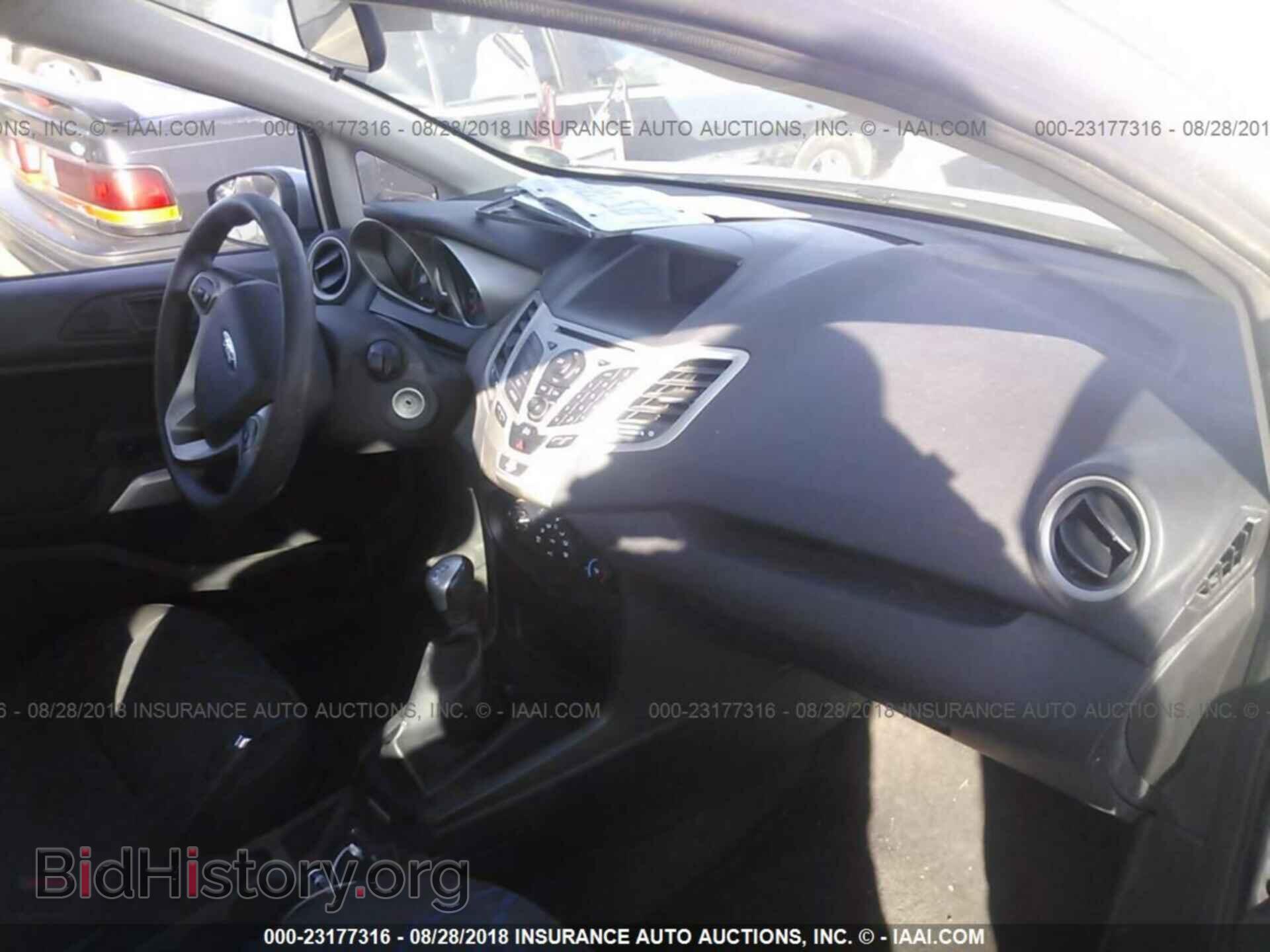 2013 Ford Fiesta - VIN: 3FADP4EJ2DM144289 - Photo 5