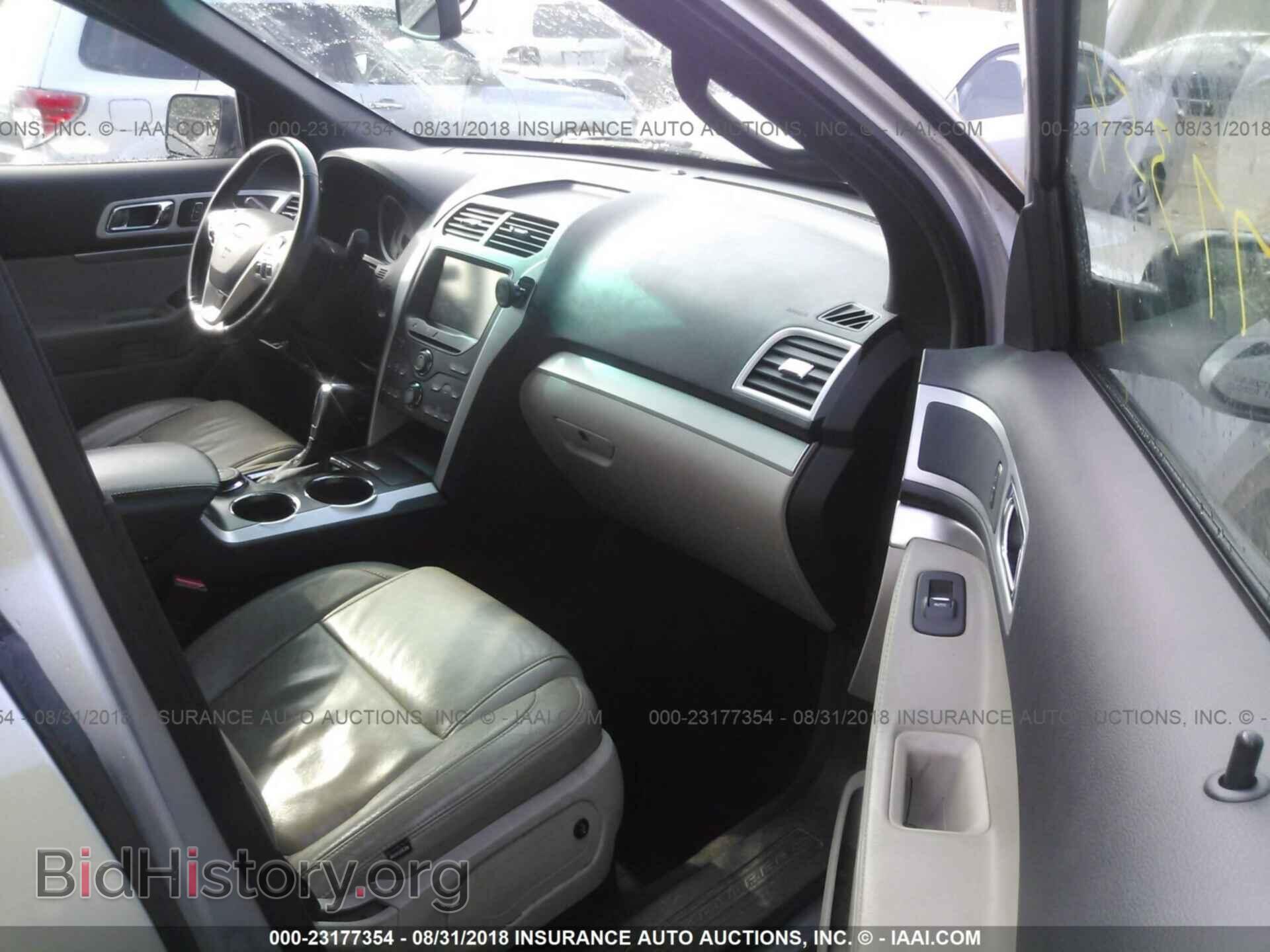 2012 Ford Explorer - VIN: 1FMHK8D81CGA80315 - Photo 5