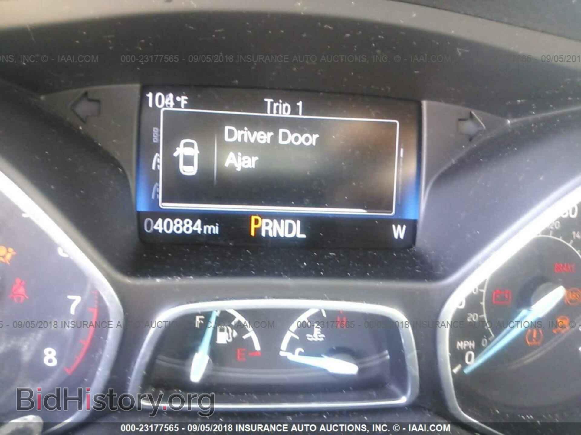 2016 Ford Focus - VIN: 1FADP3F29GL357148 - Photo 7