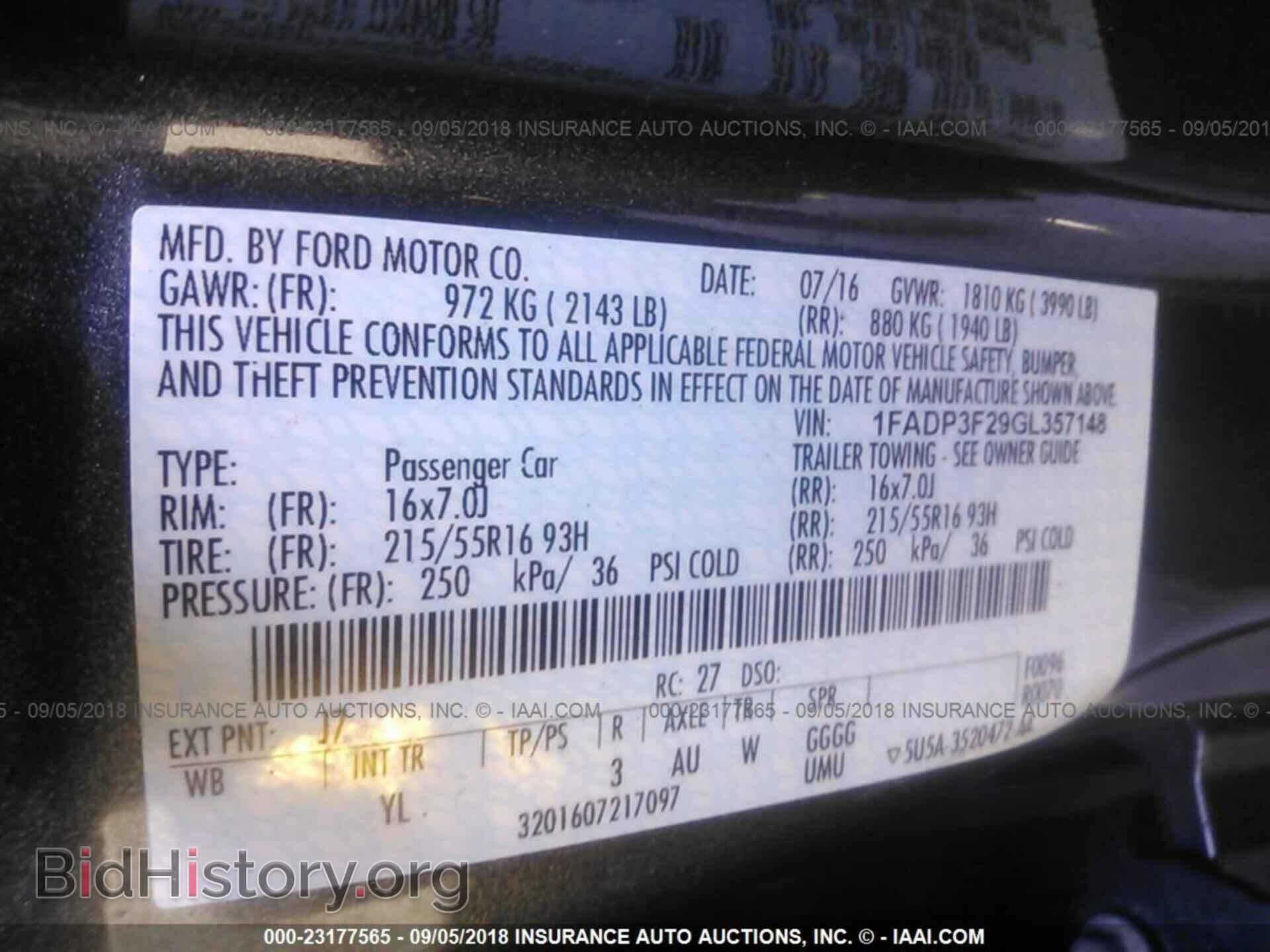 2016 Ford Focus - VIN: 1FADP3F29GL357148 - Photo 9