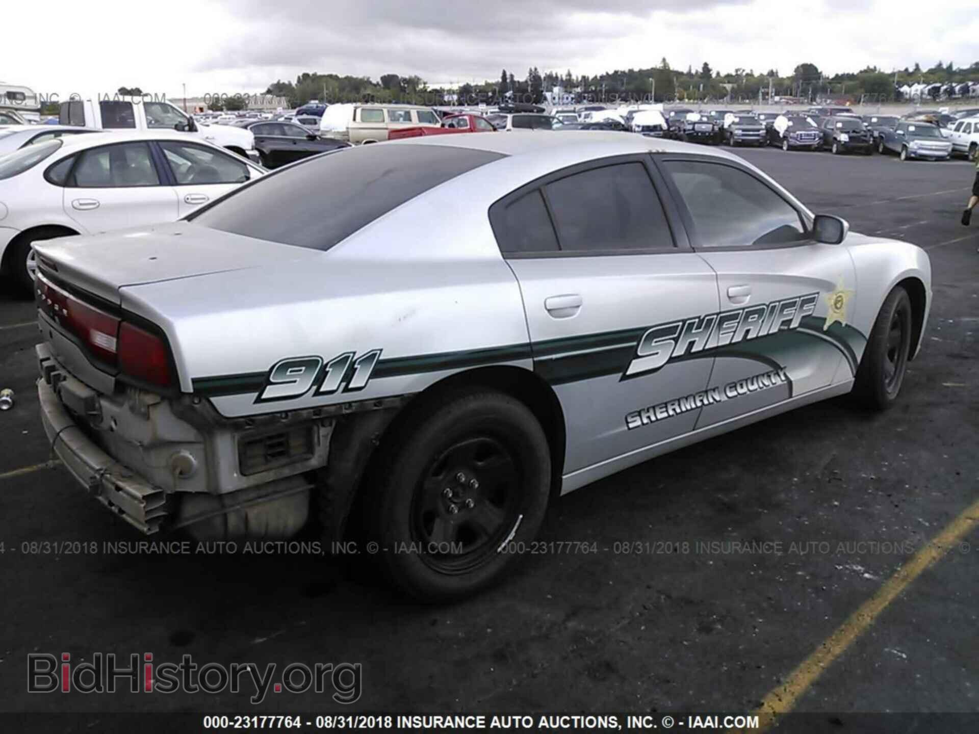 2012 Dodge Charger - VIN: 2C3CDXAT3CH316127 - Фото 4