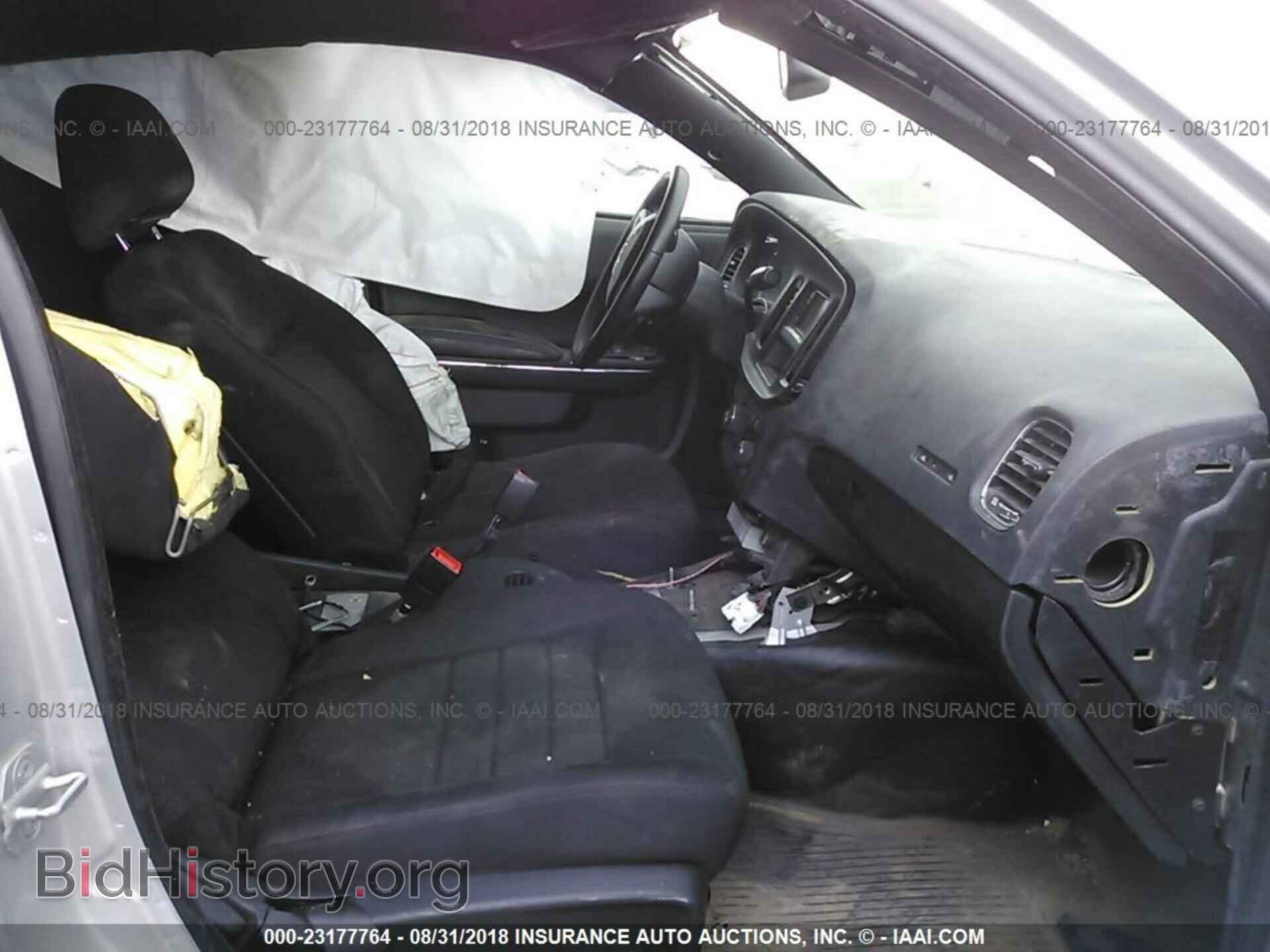 2012 Dodge Charger - VIN: 2C3CDXAT3CH316127 - Фото 5