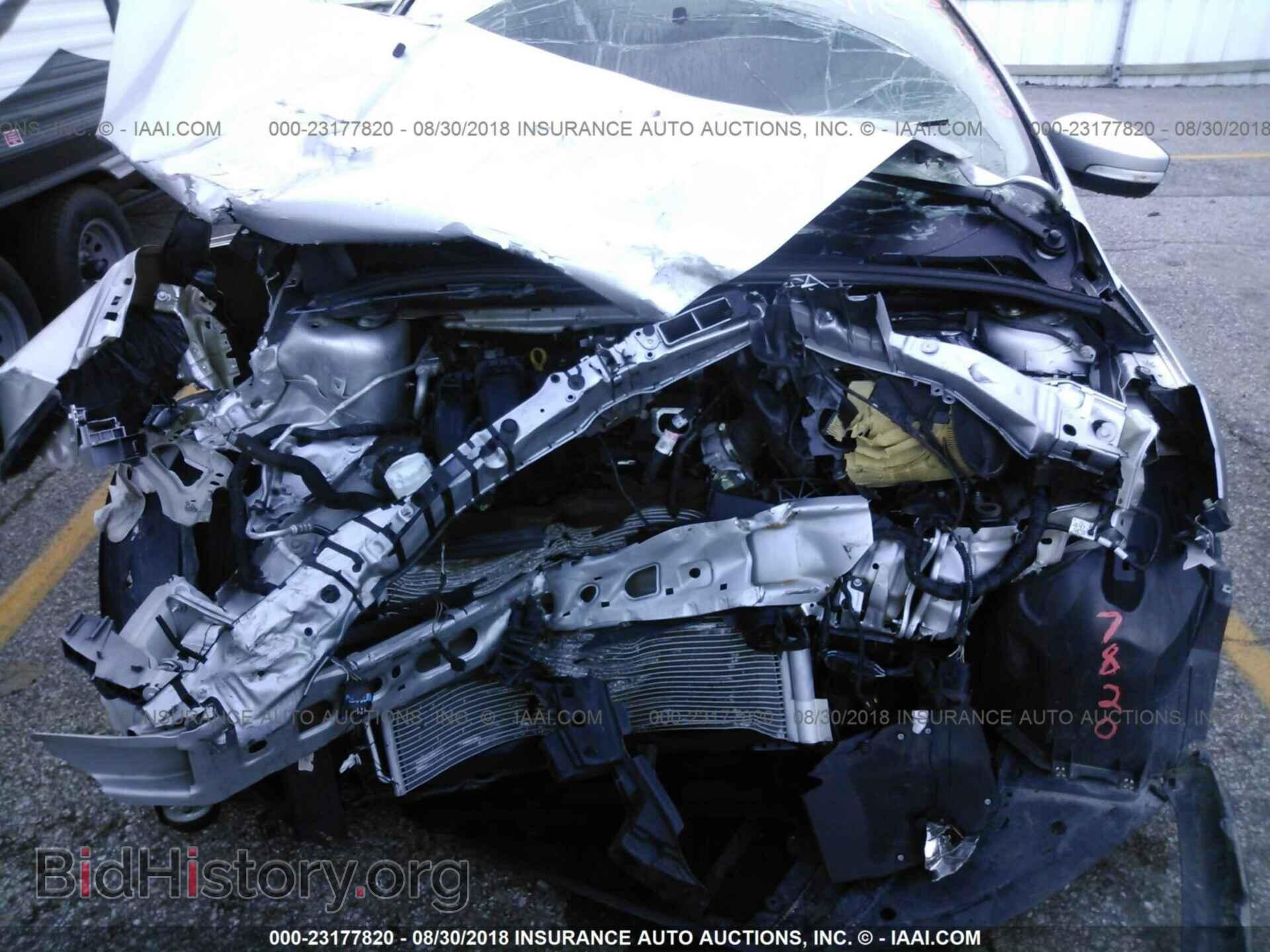 2016 Ford Focus - VIN: 1FADP3F28GL284581 - Photo 6