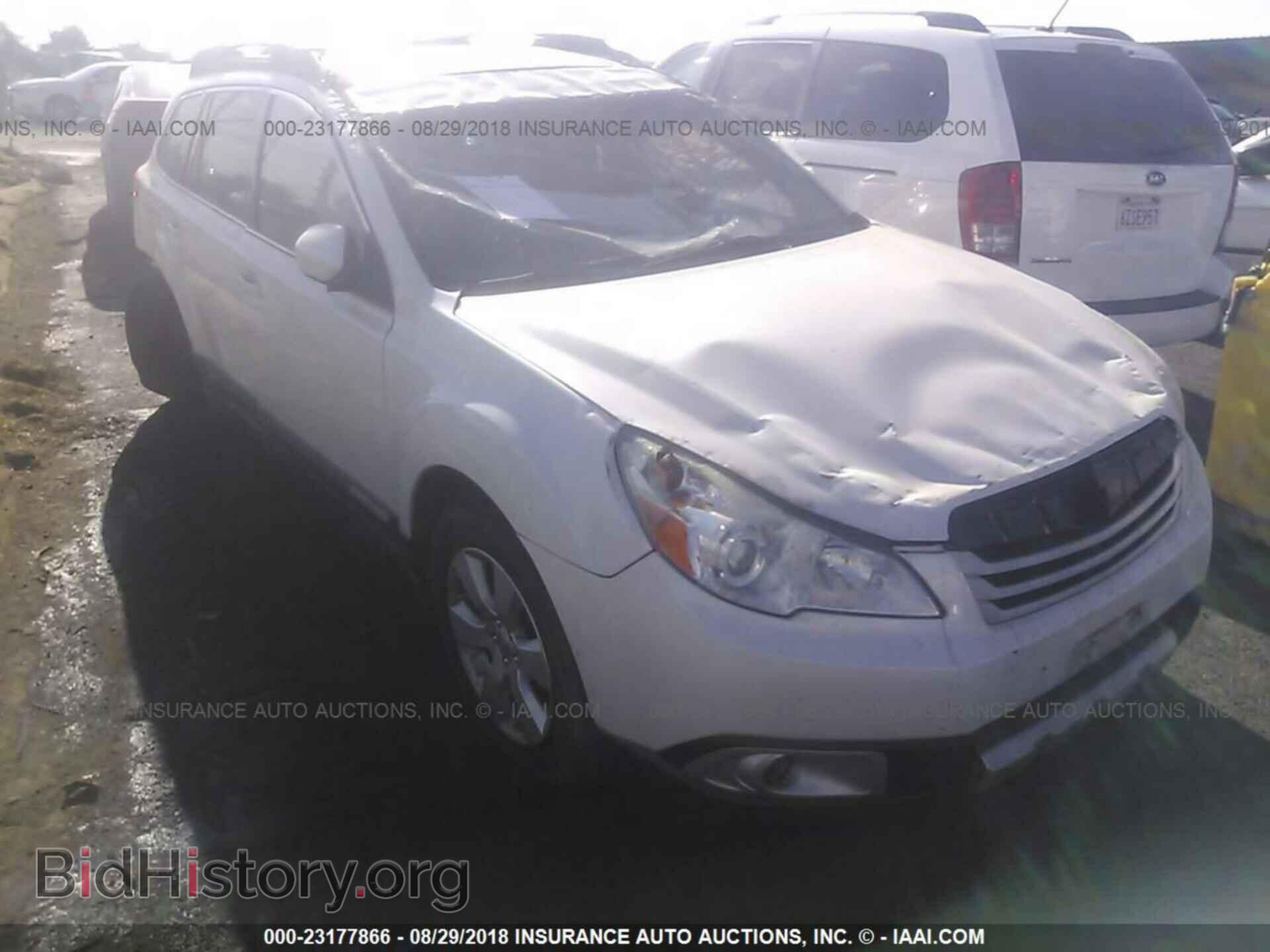 2011 Subaru Outback - VIN: 4S4BRBKC2B3325814 - Фото 6