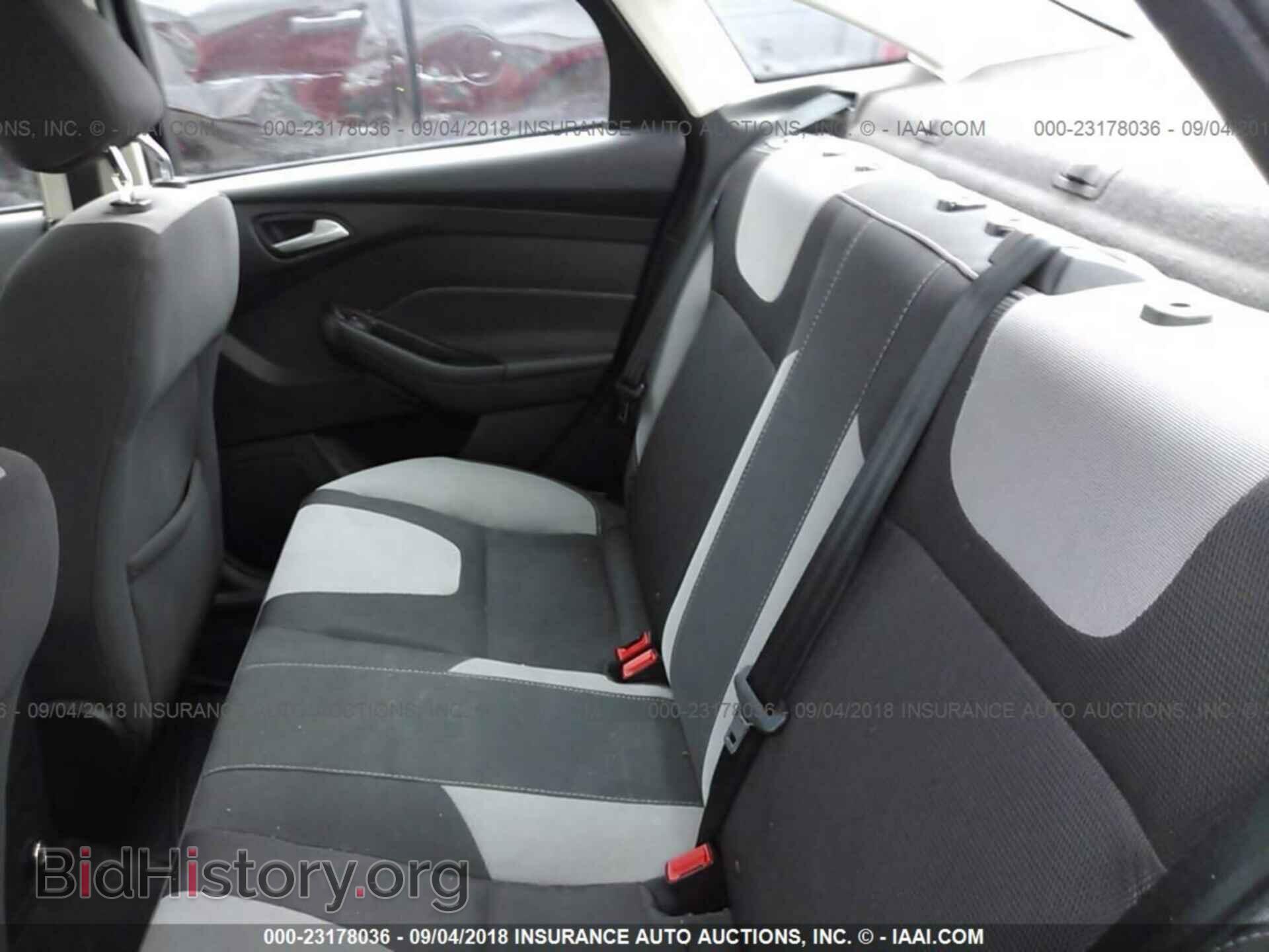 2012 Ford Focus - VIN: 1FAHP3F21CL330098 - Фото 8
