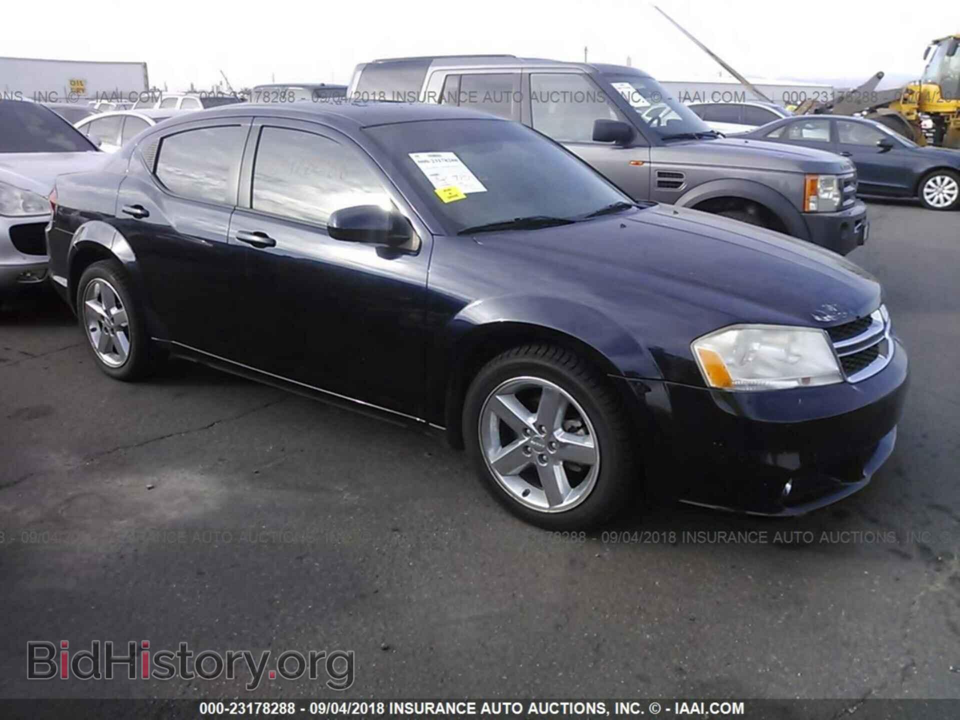 Фотография 1B3BD2FG2BN507003 - Dodge Avenger 2011