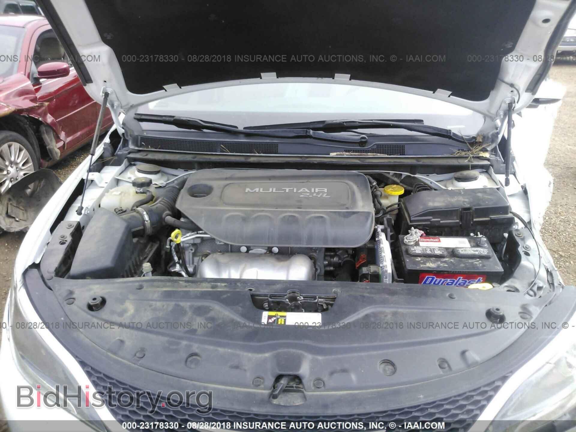 2015 CHRYSLER 200 - VIN: 1C3CCCAB8FN701696 - Фото 10