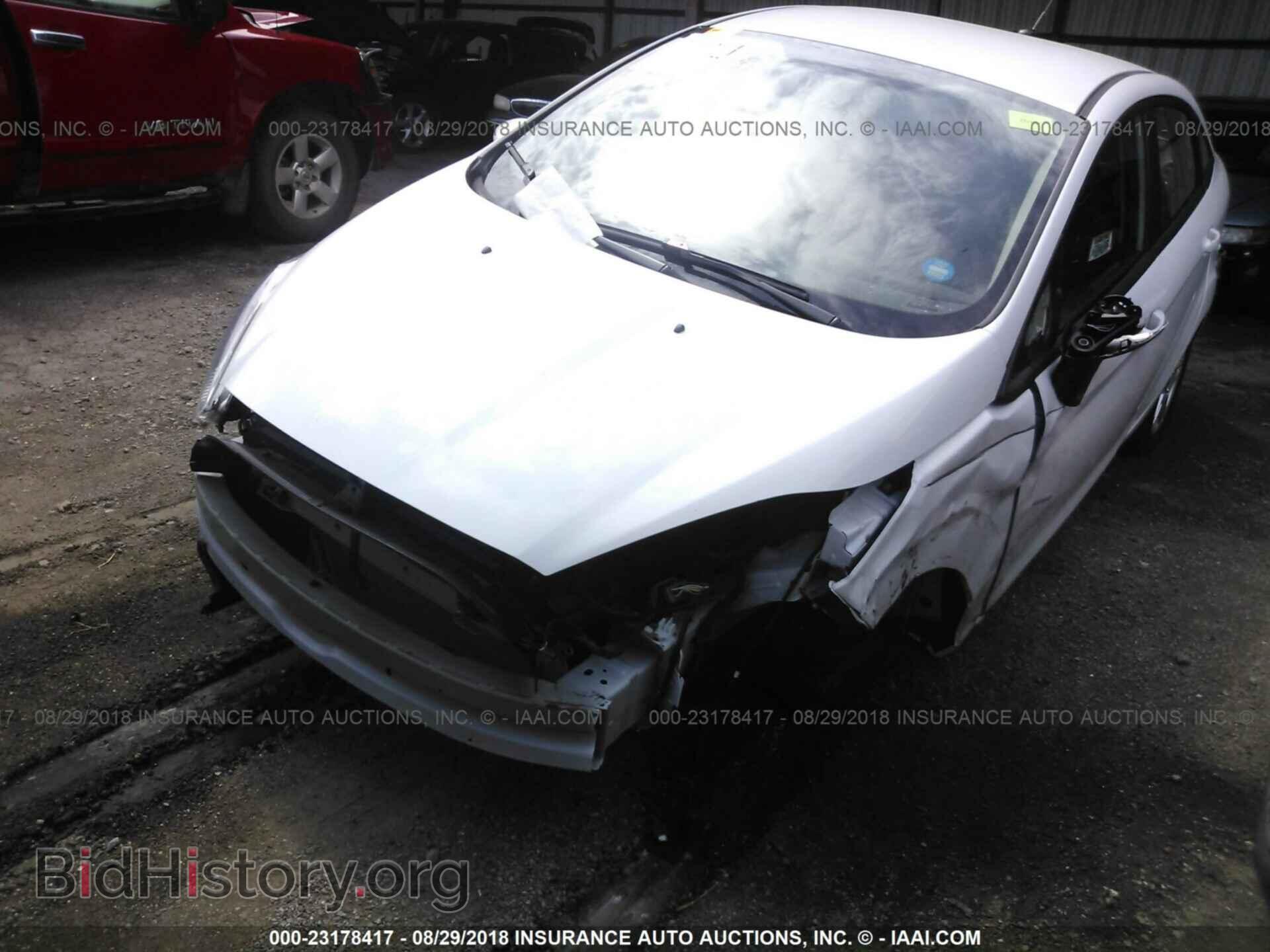 2017 Ford Fiesta - VIN: 3FADP4BJXHM147371 - Фото 2