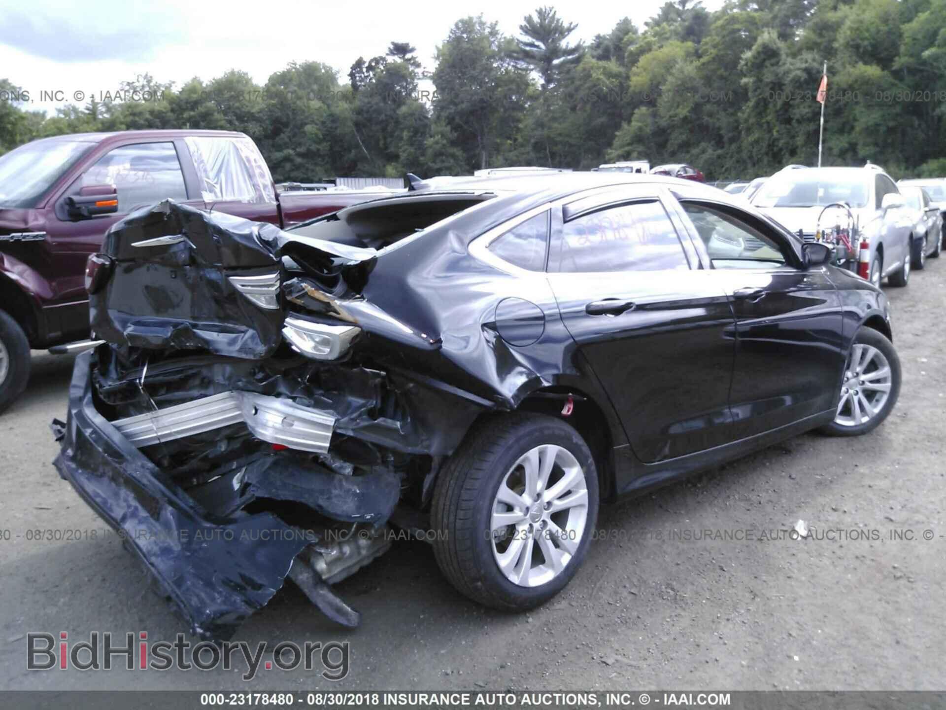 2016 Chrysler 200 - VIN: 1C3CCCAB6GN123647 - Фото 4