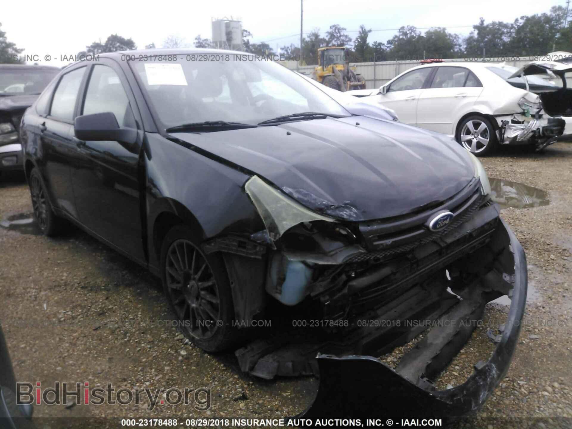 Фотография 1FAHP3GN1BW108537 - Ford Focus 2011